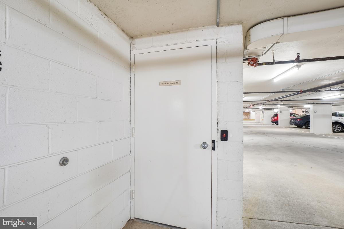 MONTEBELLO - Residential