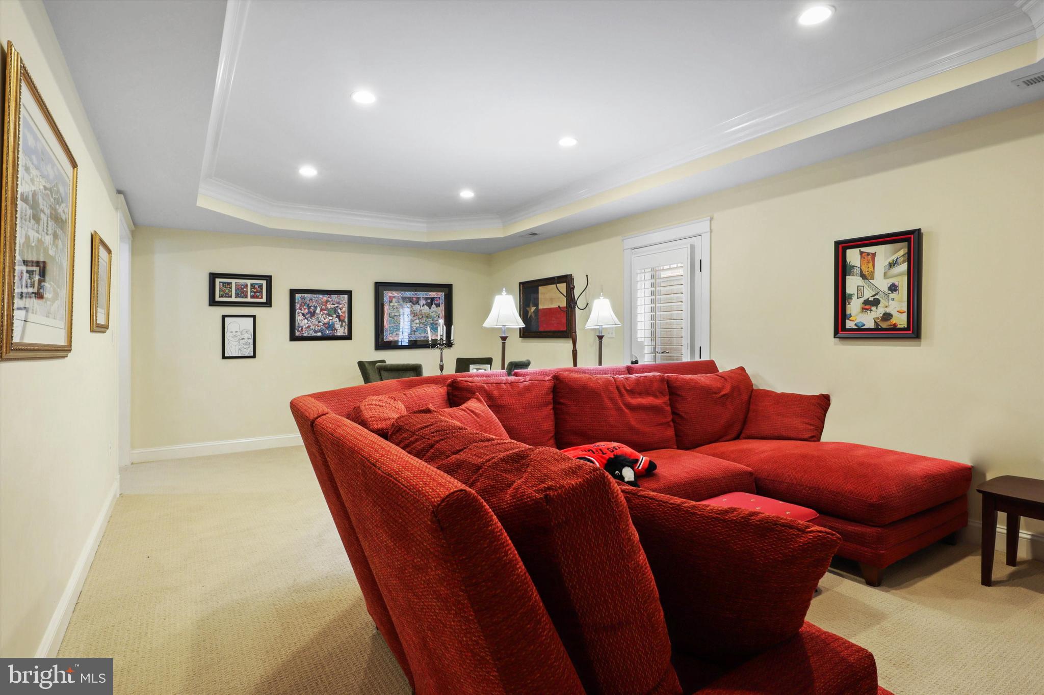 ADDISON HEIGHTS - Residential