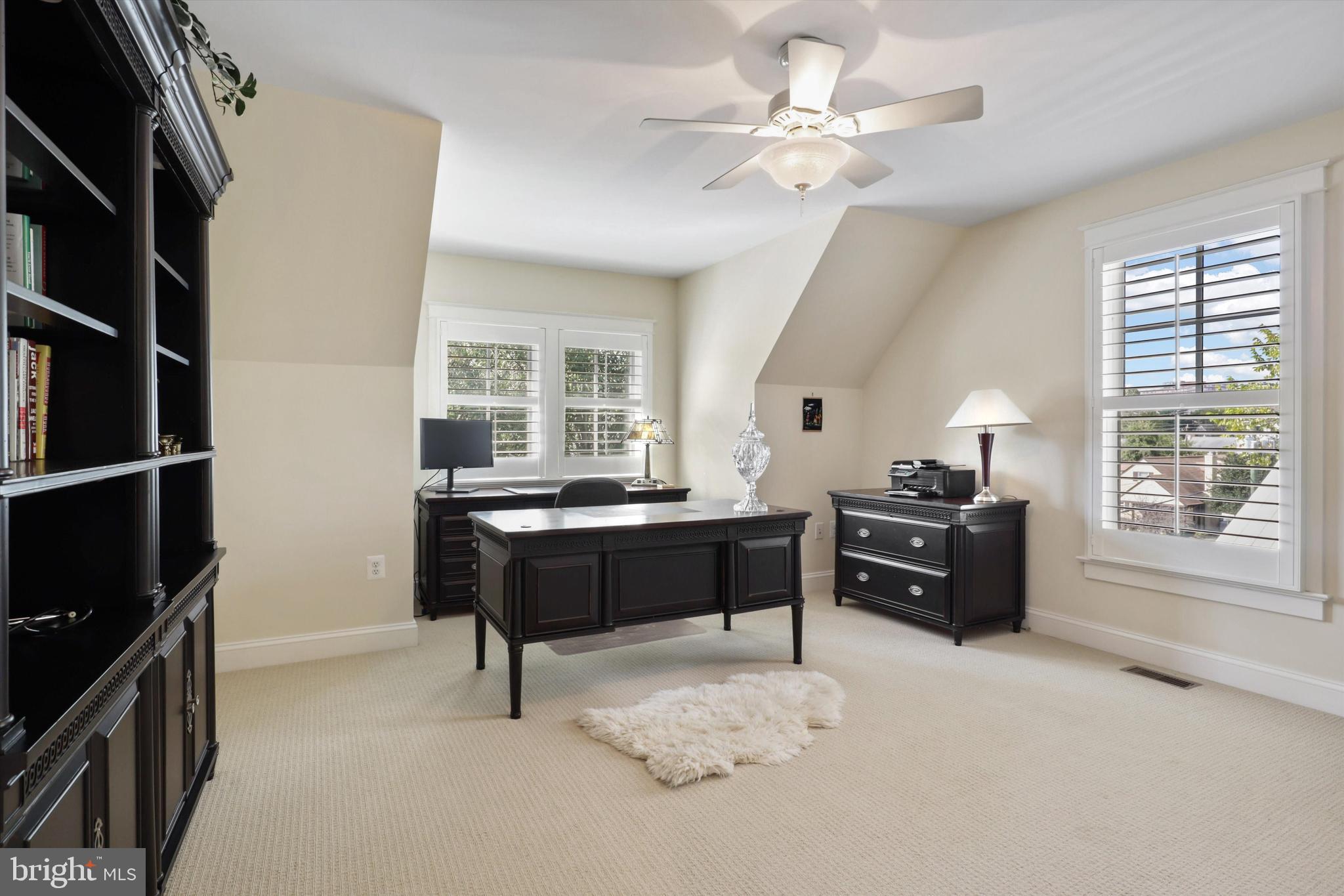 ADDISON HEIGHTS - Residential