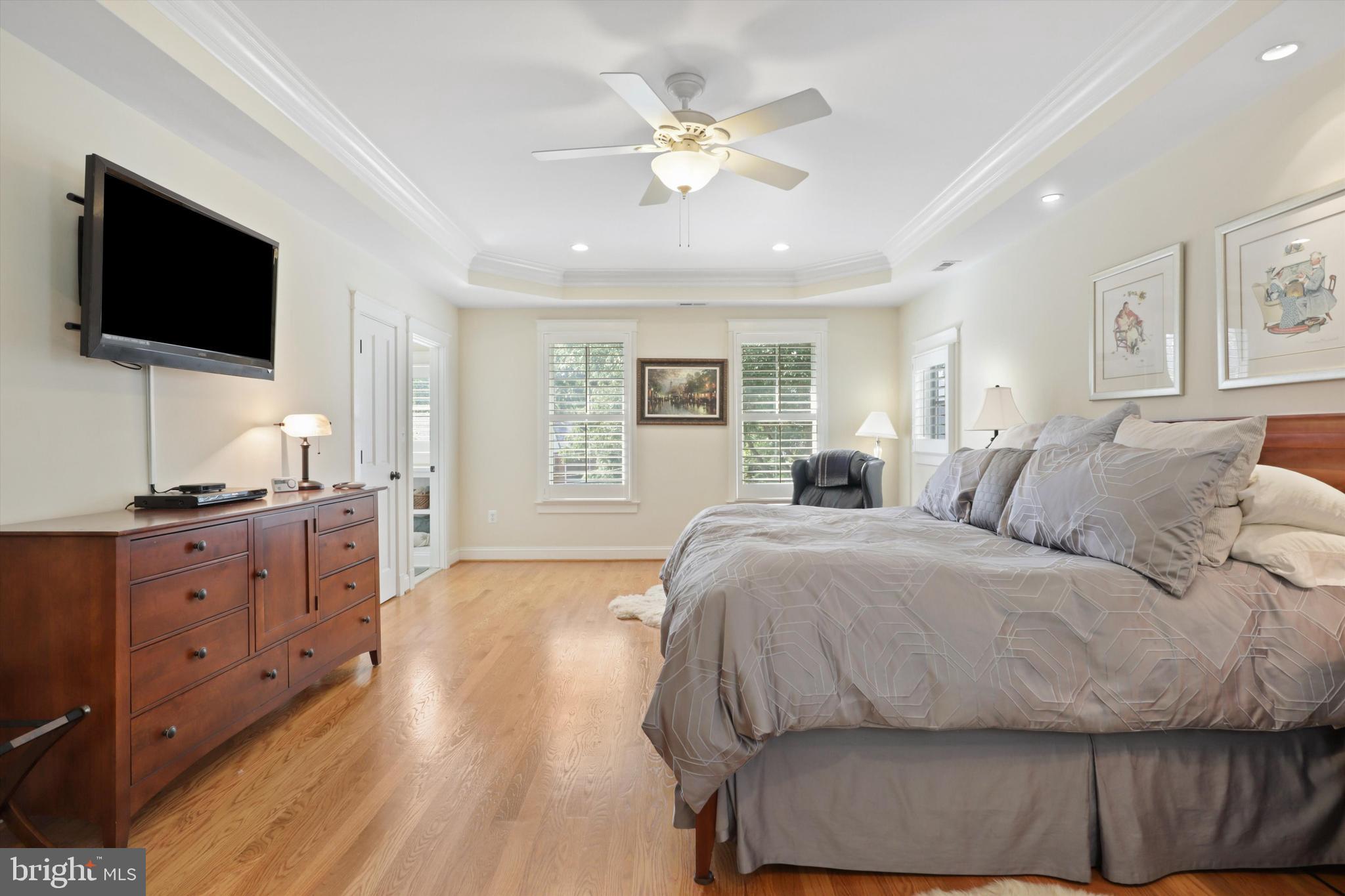 ADDISON HEIGHTS - Residential