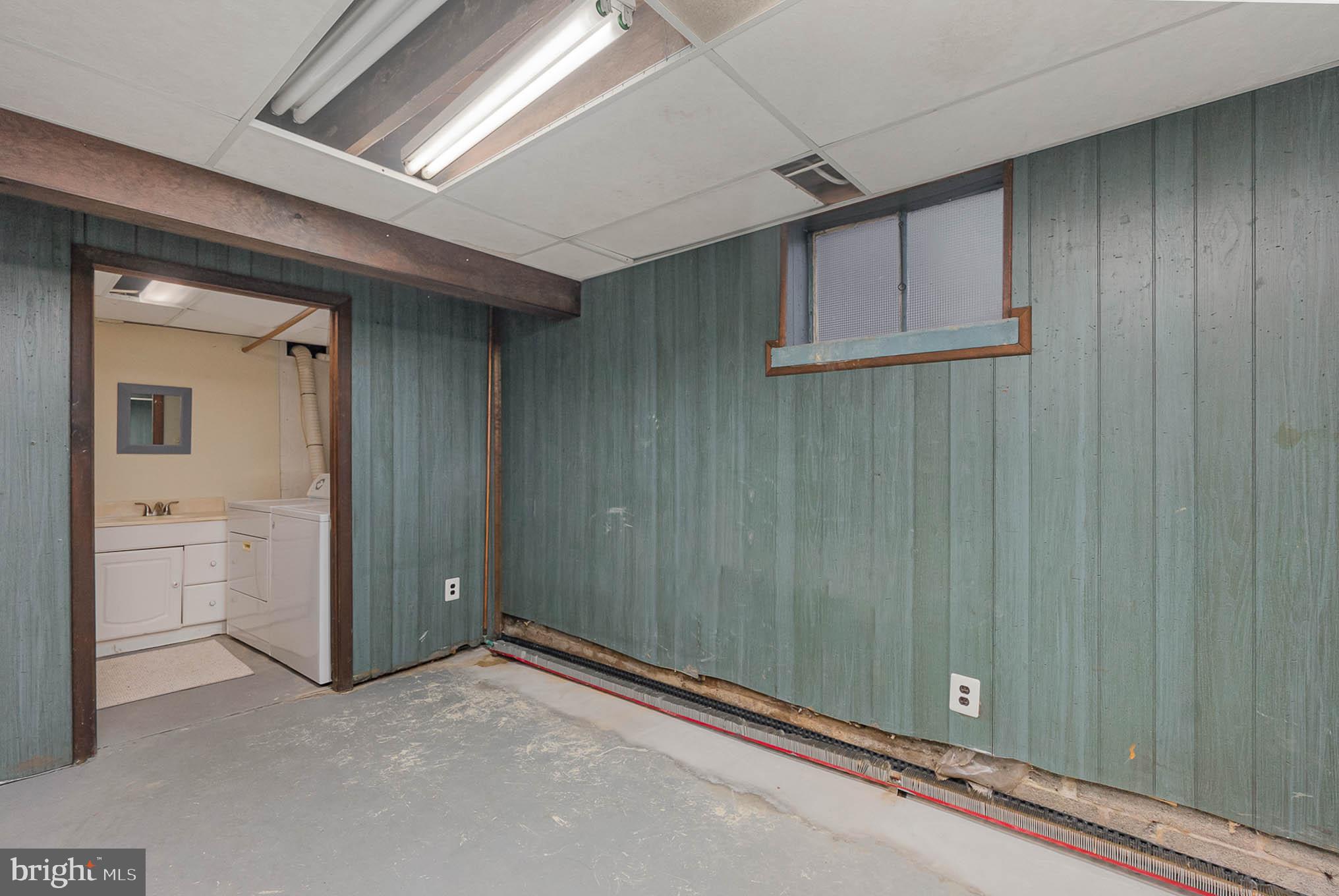 REISTERSTOWN - Residential