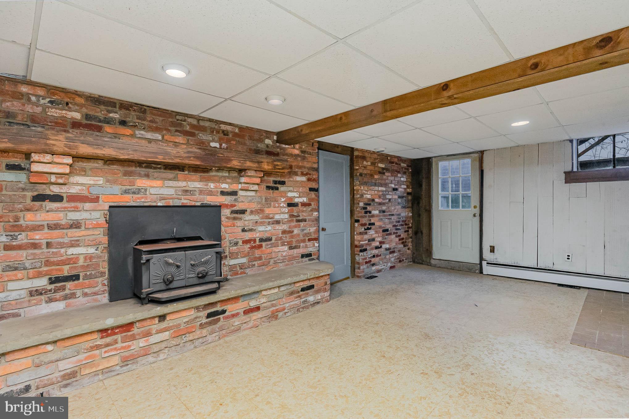 REISTERSTOWN - Residential