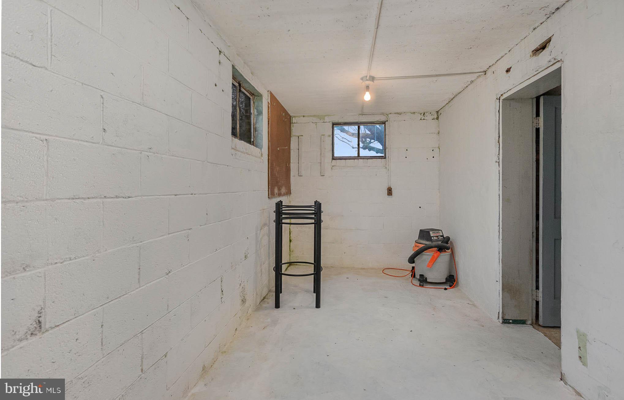 REISTERSTOWN - Residential