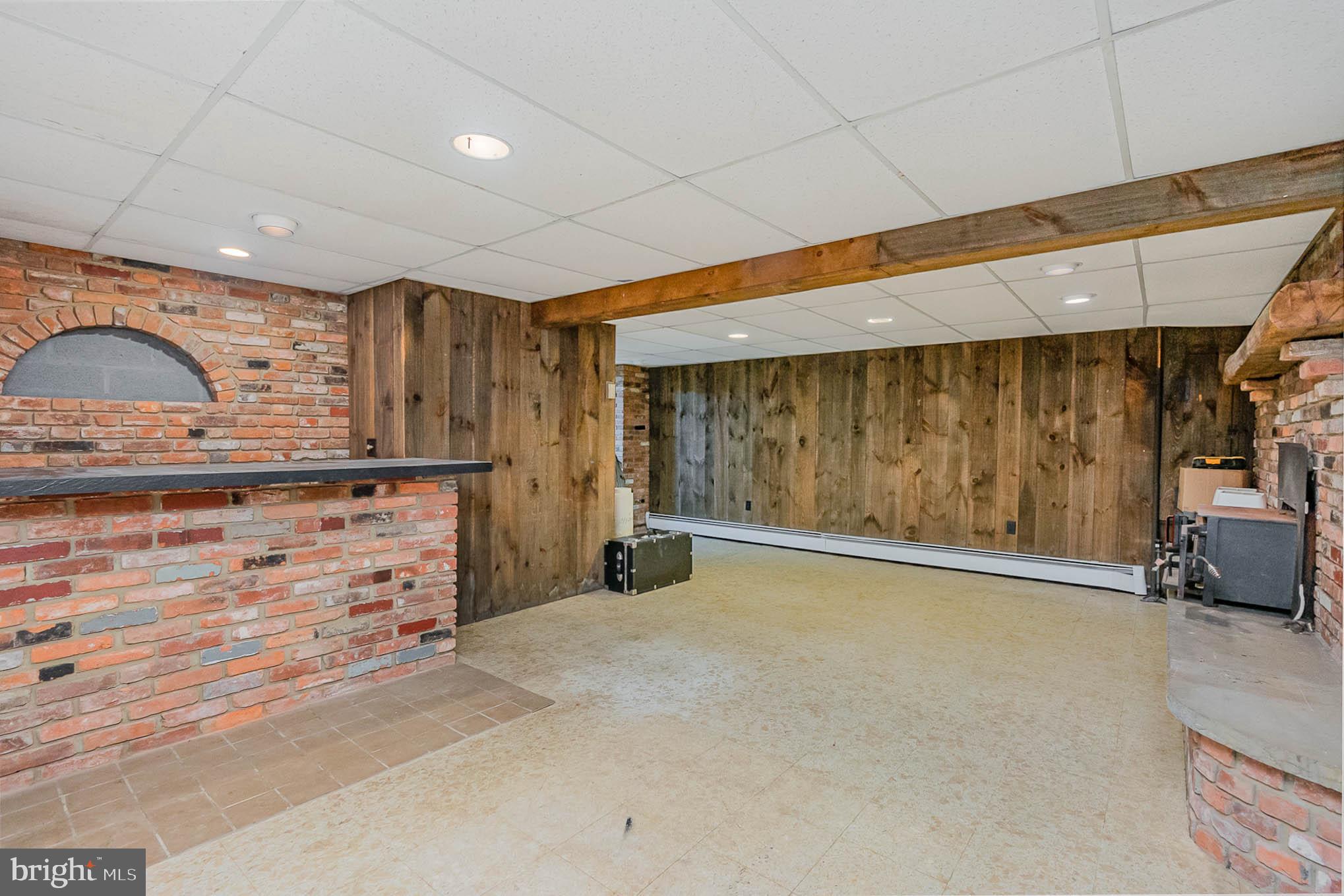 REISTERSTOWN - Residential