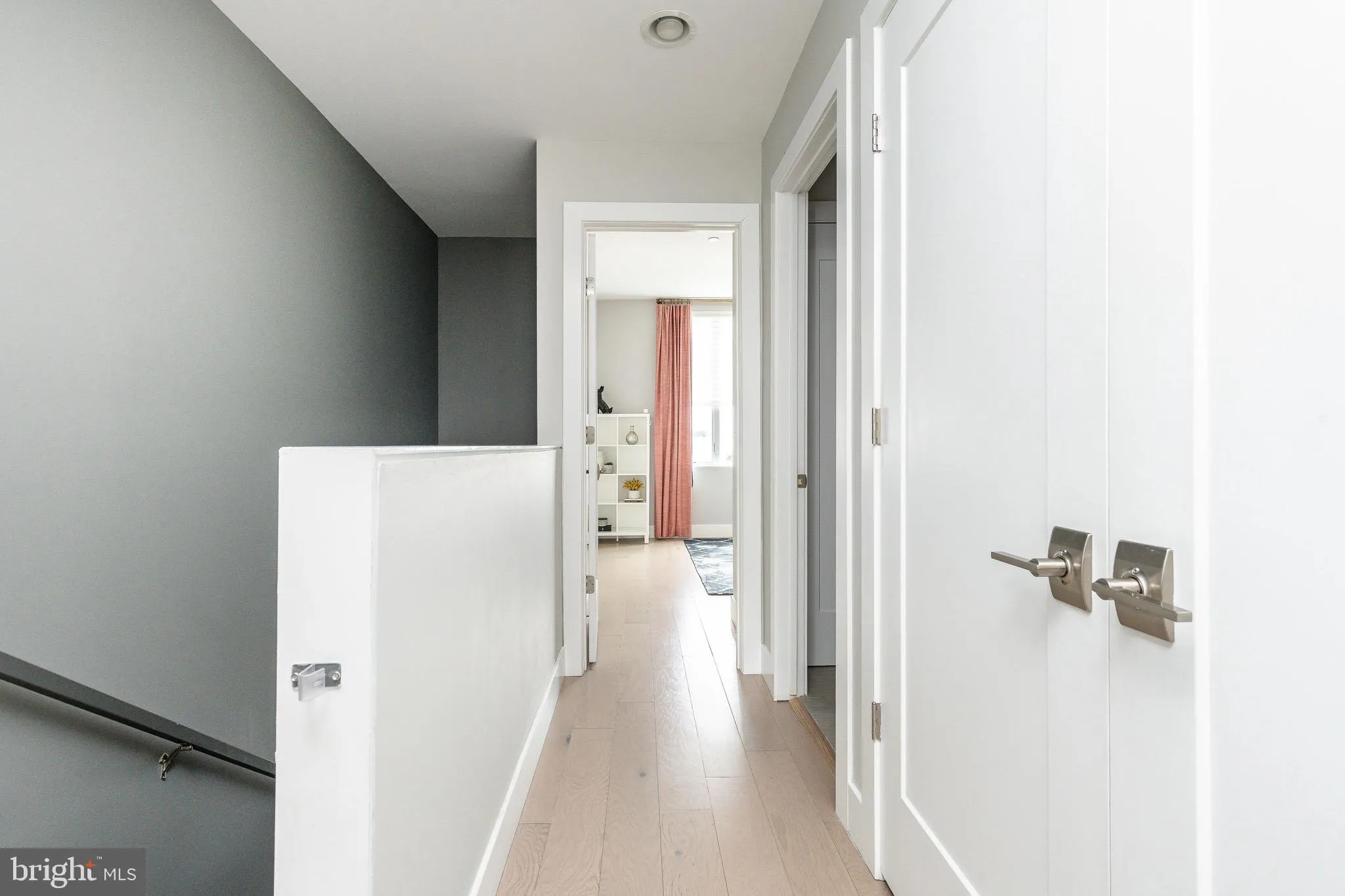 Philadelphia, Pennsylvania 19123, United States, 4 Bedrooms Bedrooms, ,5 BathroomsBathrooms,Residential,Active,206027