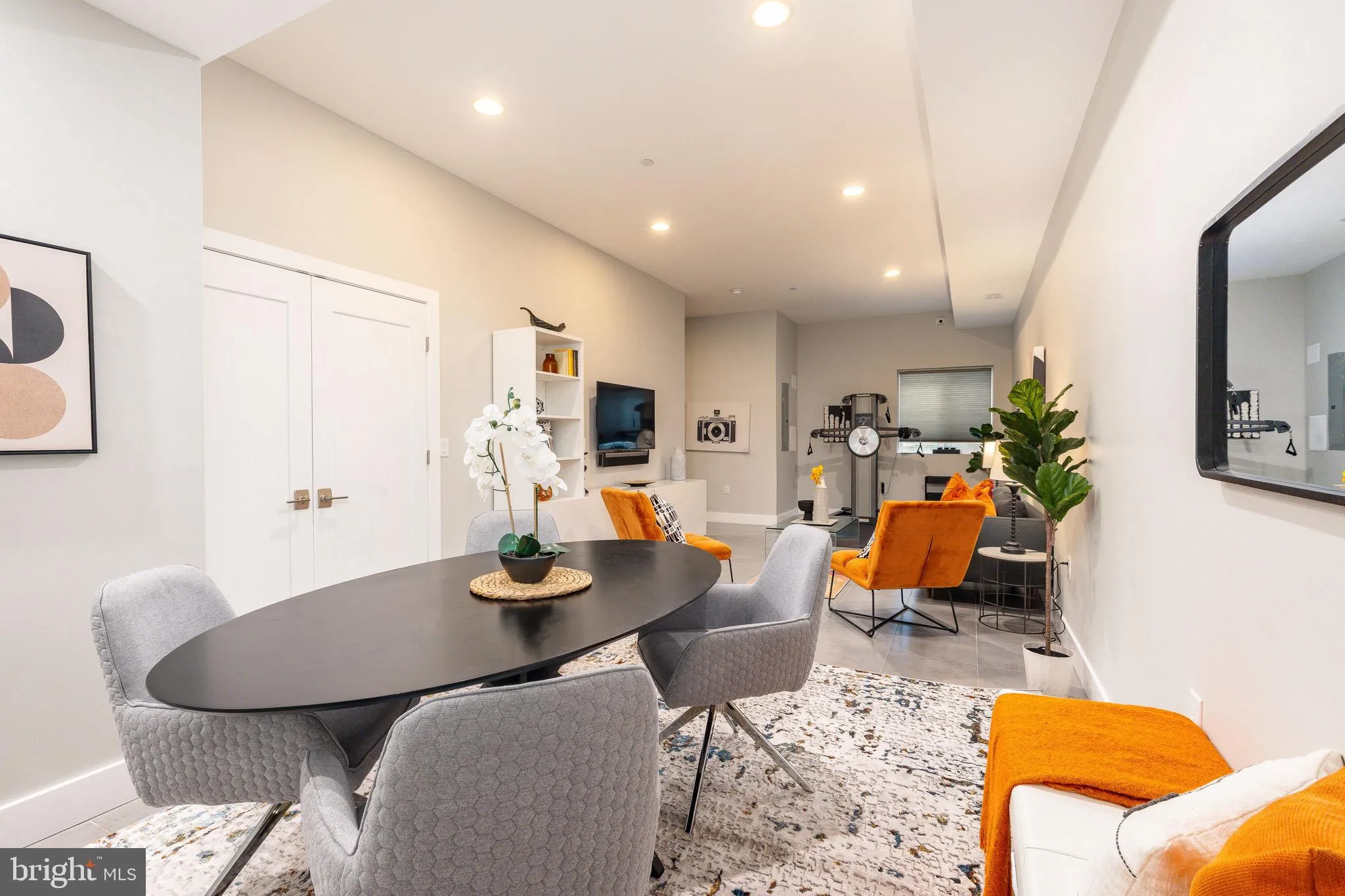 Philadelphia, Pennsylvania 19123, United States, 4 Bedrooms Bedrooms, ,5 BathroomsBathrooms,Residential,Active,206027