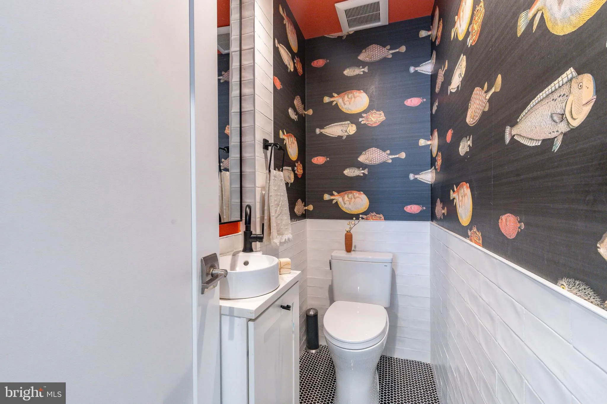 Philadelphia, Pennsylvania 19123, United States, 4 Bedrooms Bedrooms, ,5 BathroomsBathrooms,Residential,Active,206027