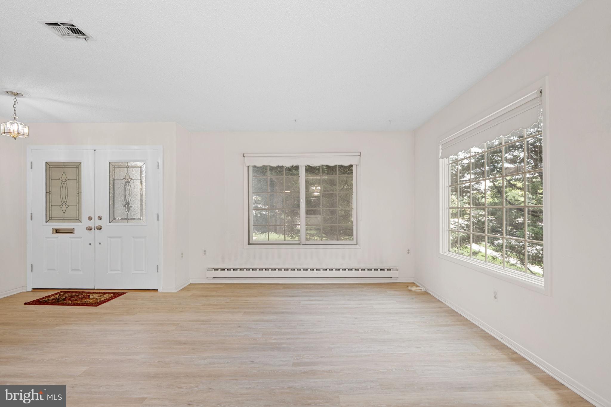 ROSSMOOR MUTUAL #16 - Residential