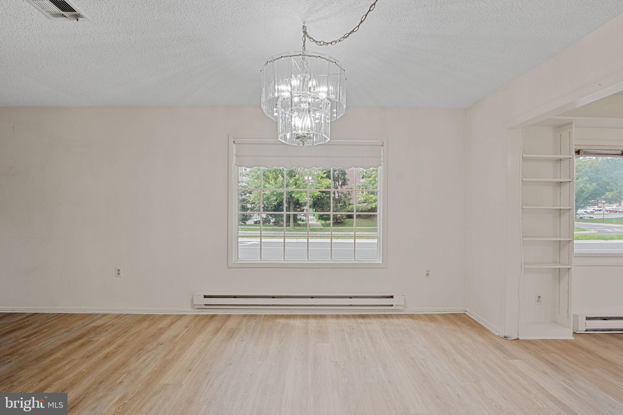 ROSSMOOR MUTUAL #16 - Residential