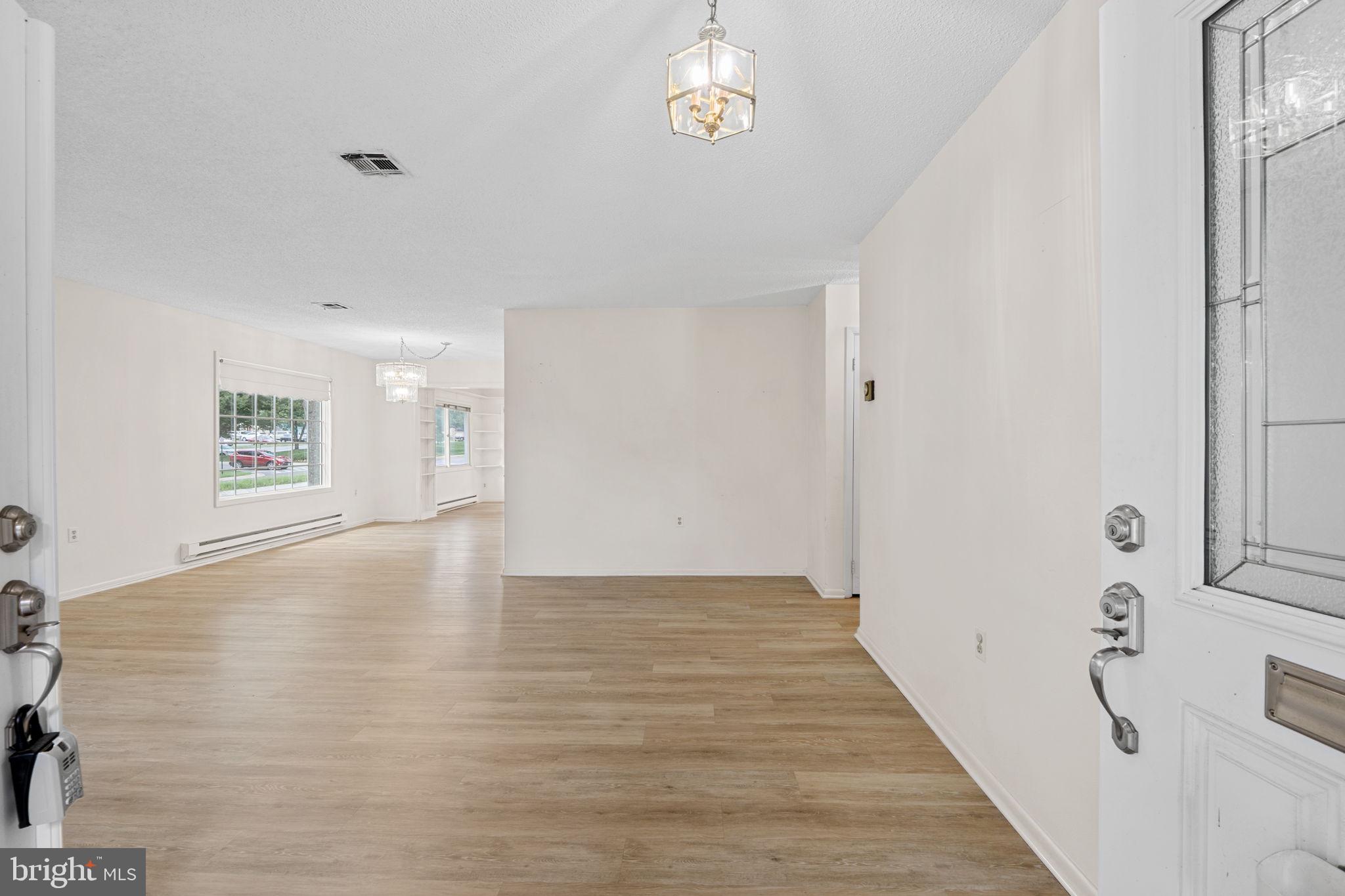 ROSSMOOR MUTUAL #16 - Residential