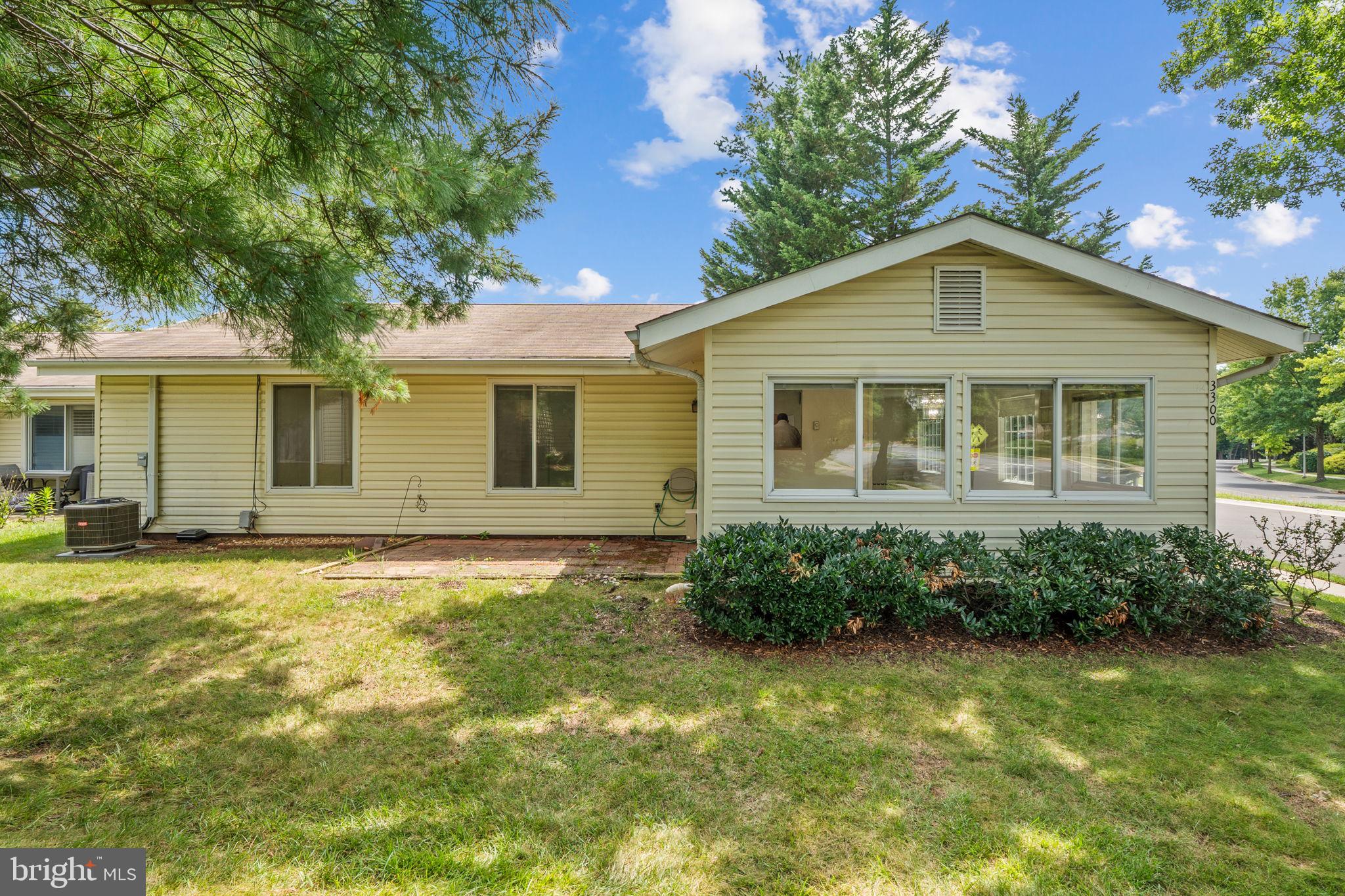 ROSSMOOR MUTUAL #16 - Residential