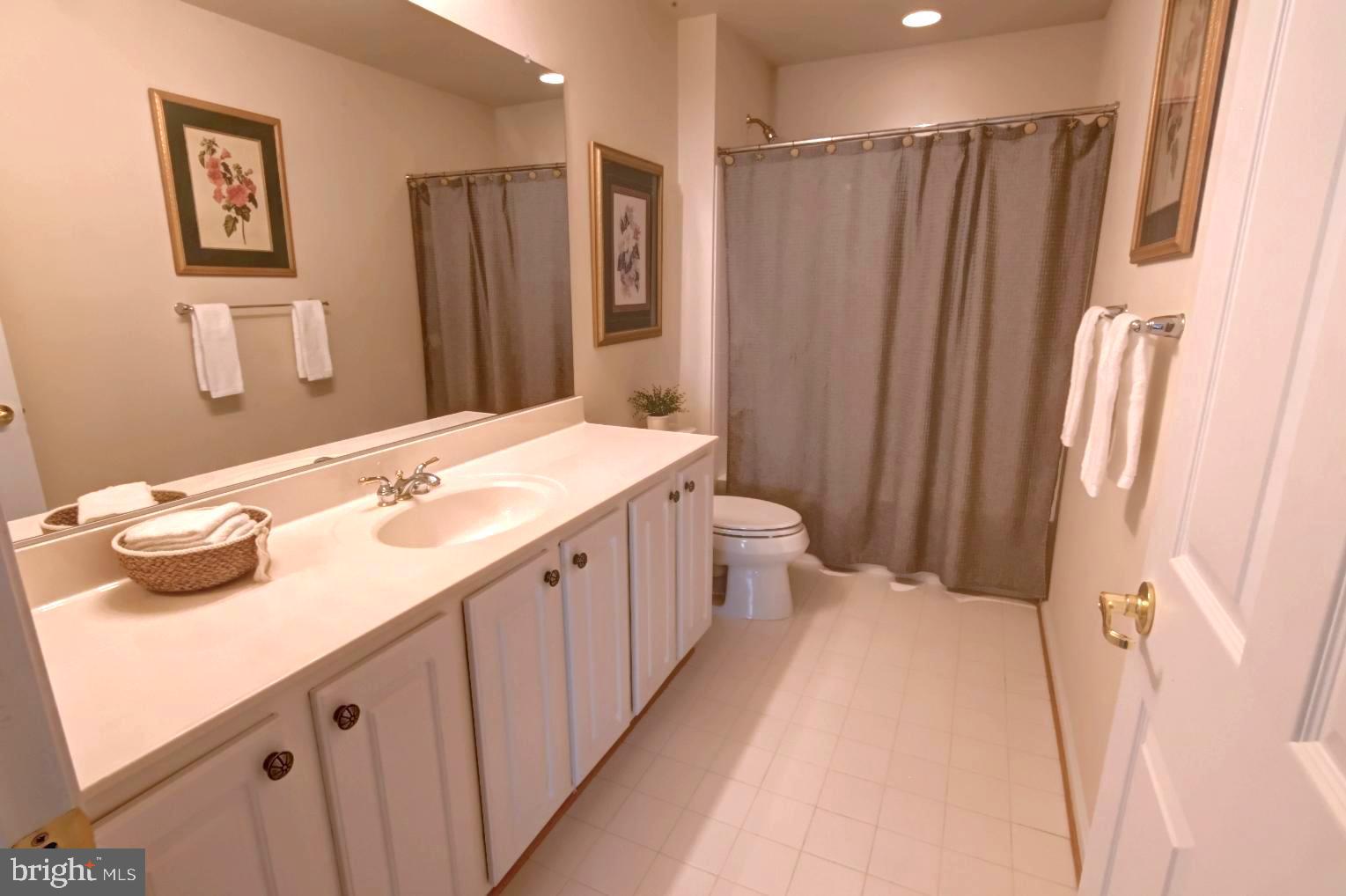 HERITAGE HUNT - Residential