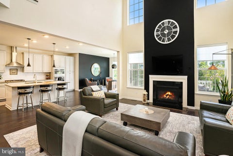 Townhouse For Sale - 421 Lee Place<br/> EXTON, PA 19341