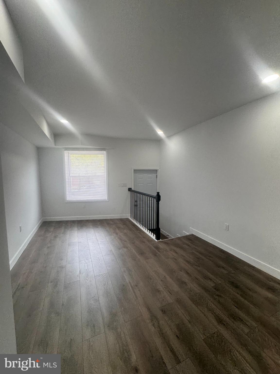 2606 W FAIRMOUNT AVENUE