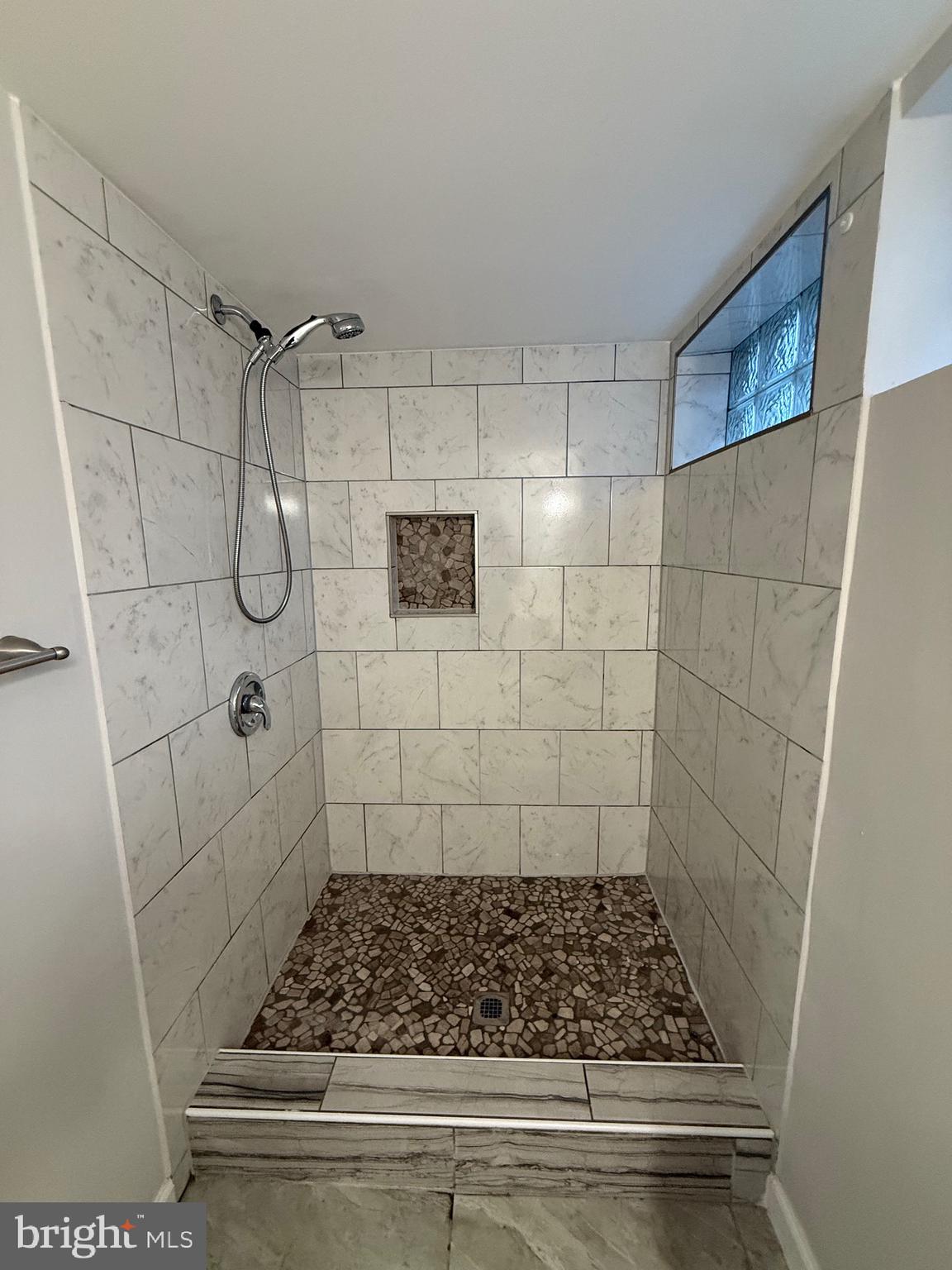 EDNOR GARDENS HISTORIC DISTRICT - Residential