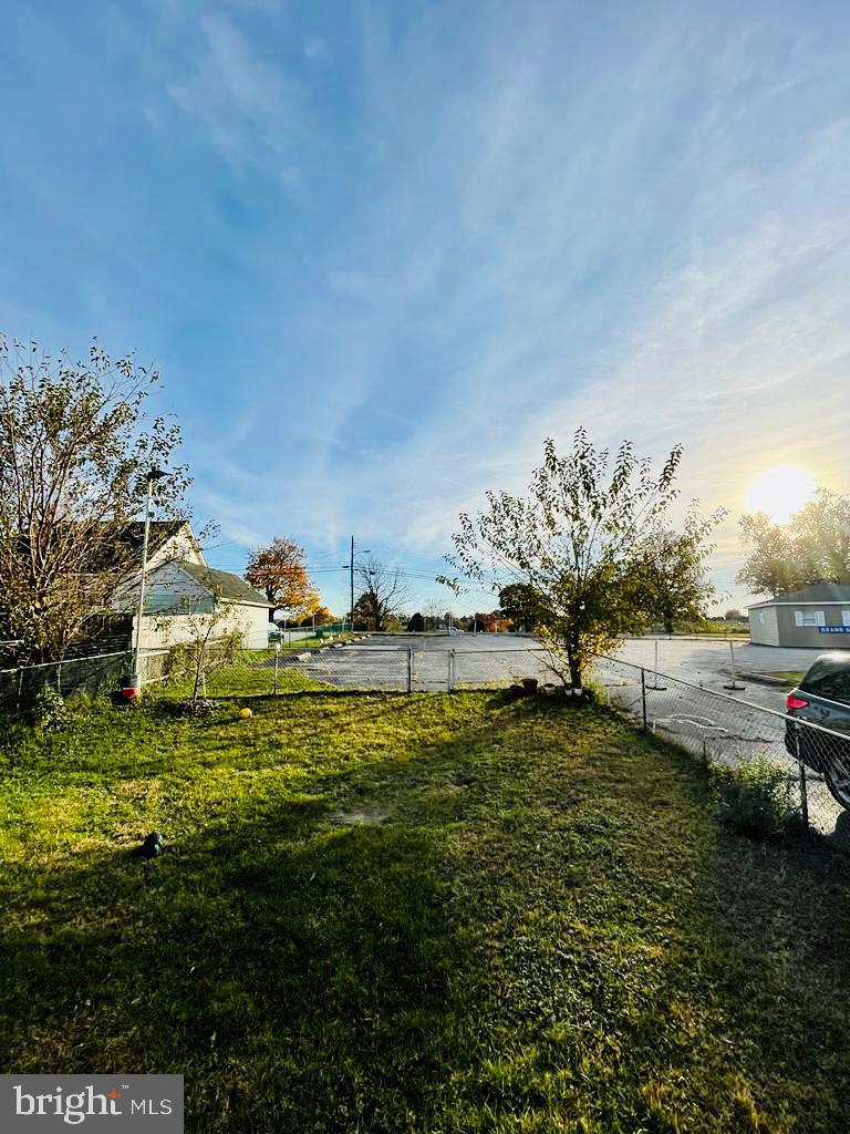 EAST VIEW - Residential