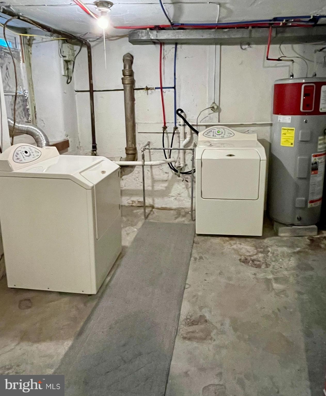 LAMPETER STRASBURG - Residential Lease