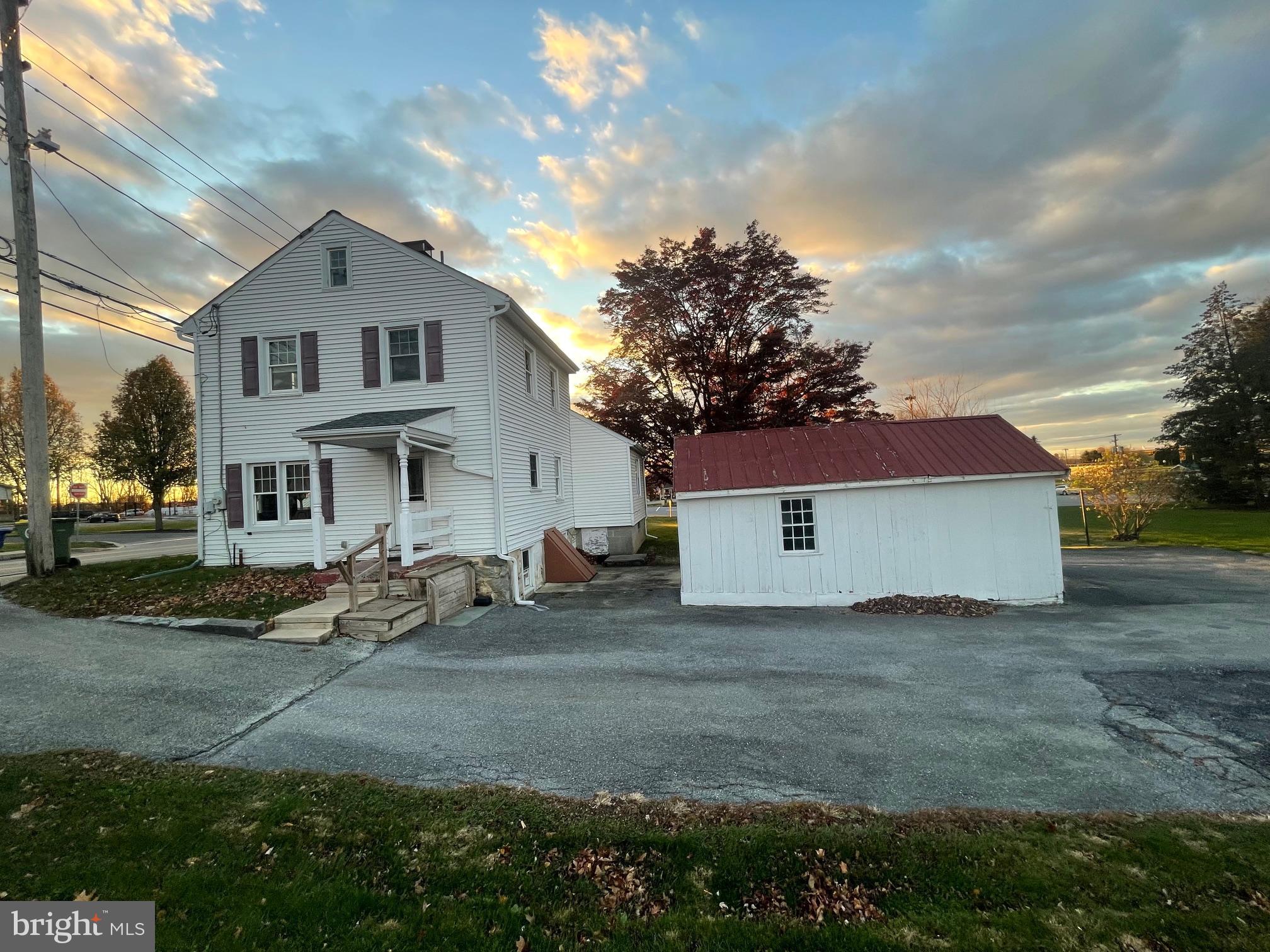 LAMPETER STRASBURG - Residential Lease