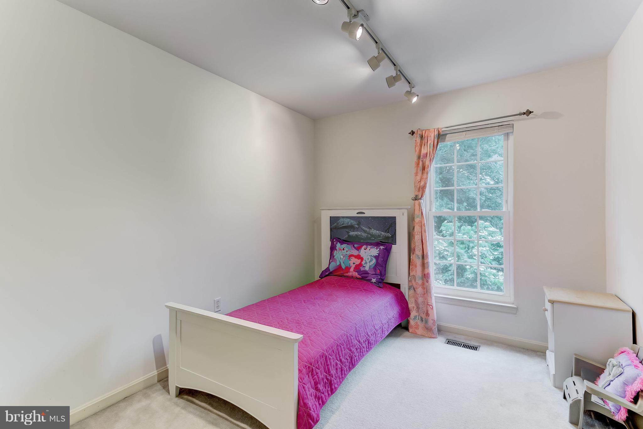 CHAPEL GATE - Residential