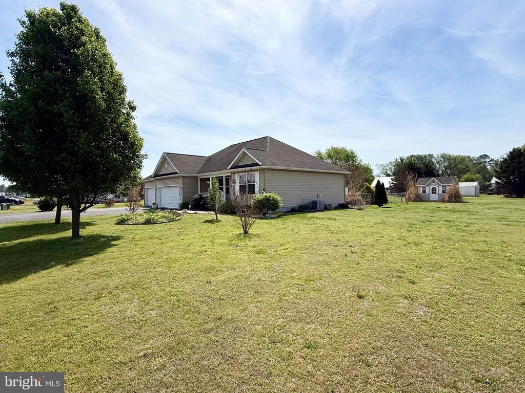 Photo of 11684 Kensington Way, LAUREL, DE 19956 (MLS # DESU2109976)