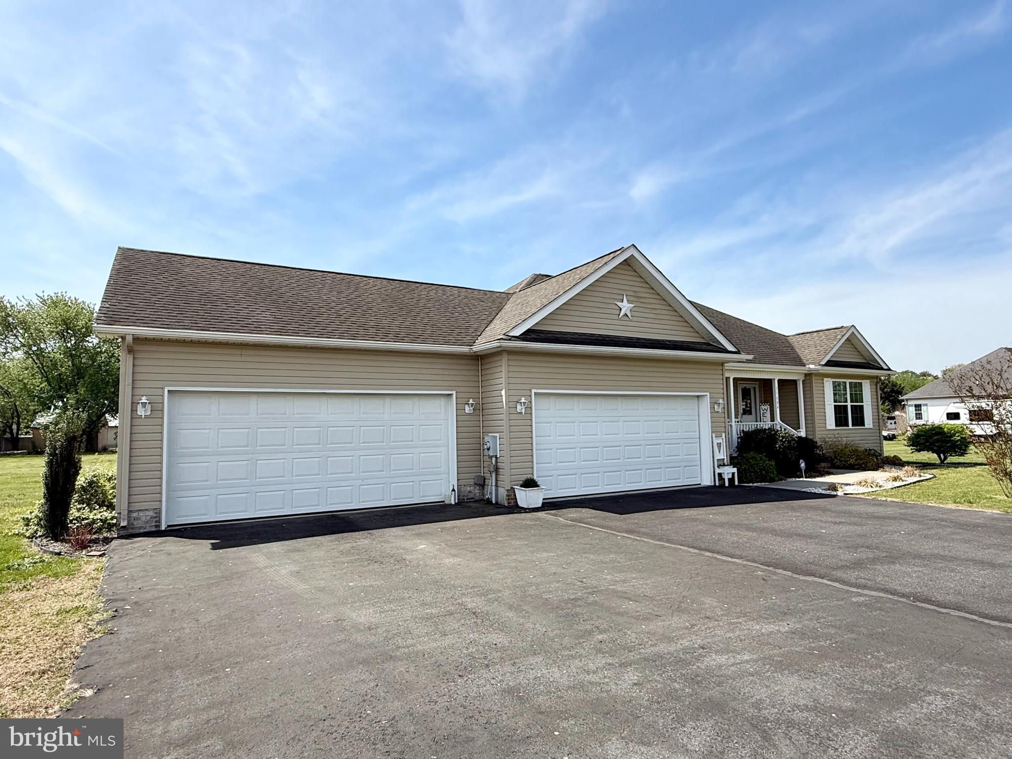 MANCHESTER MANOR - Residential