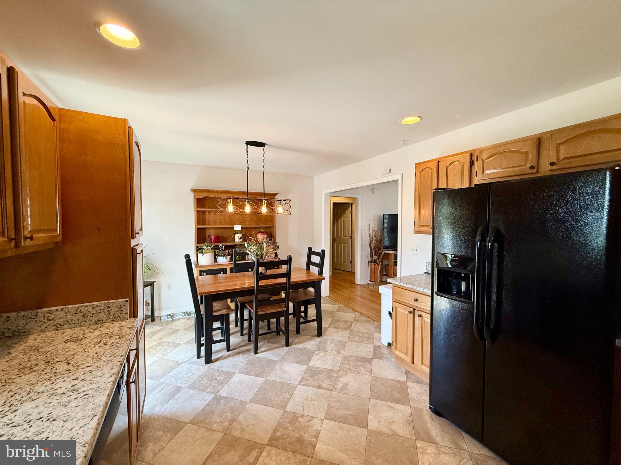 MANCHESTER MANOR - Residential