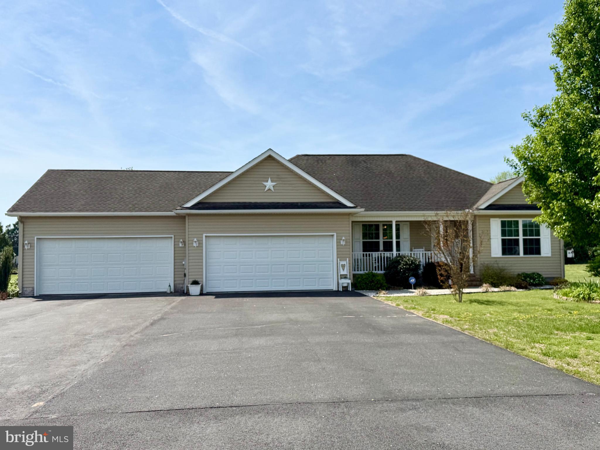 MANCHESTER MANOR - Residential