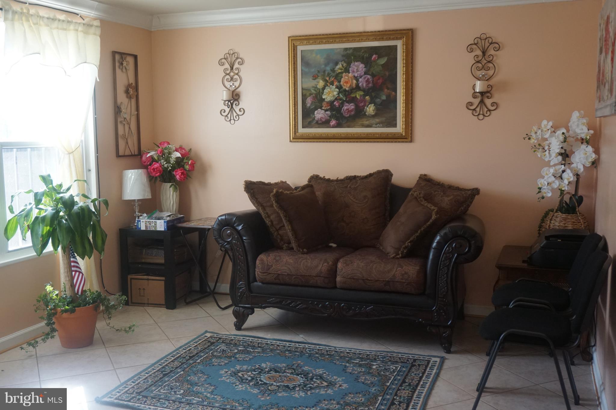 EAST COLUMBIA - Residential