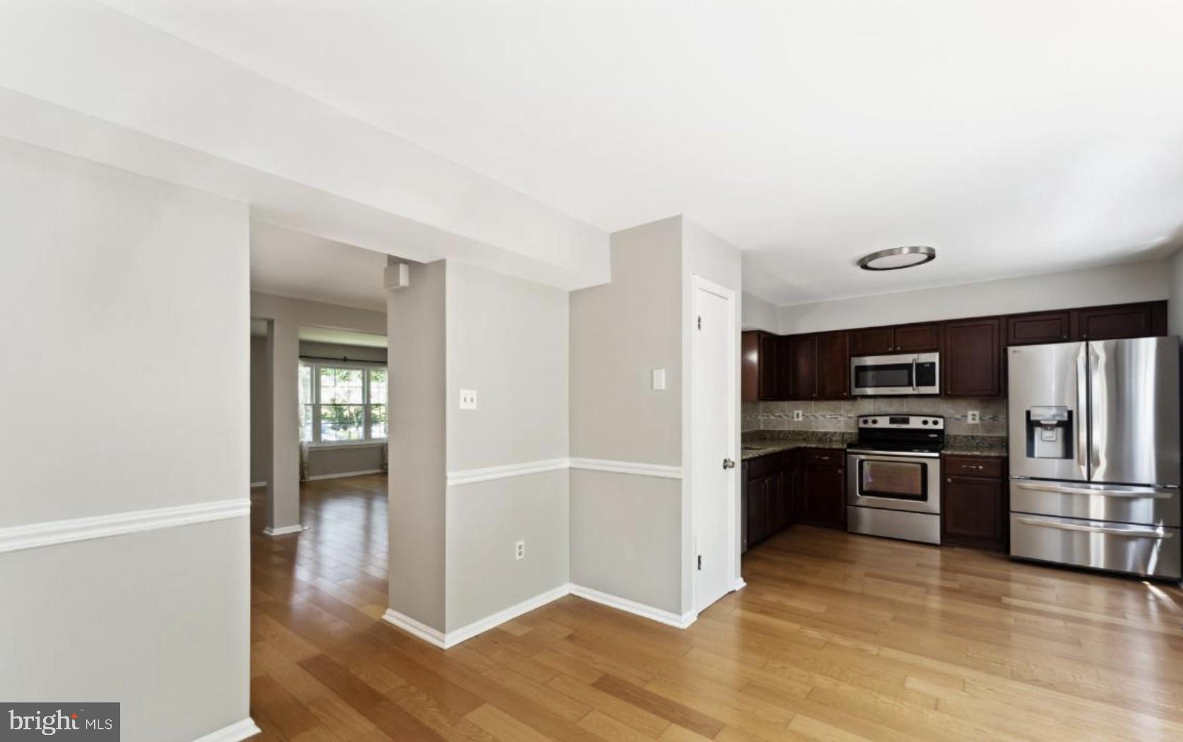 ELLICOTTS CHOICE - Residential Lease