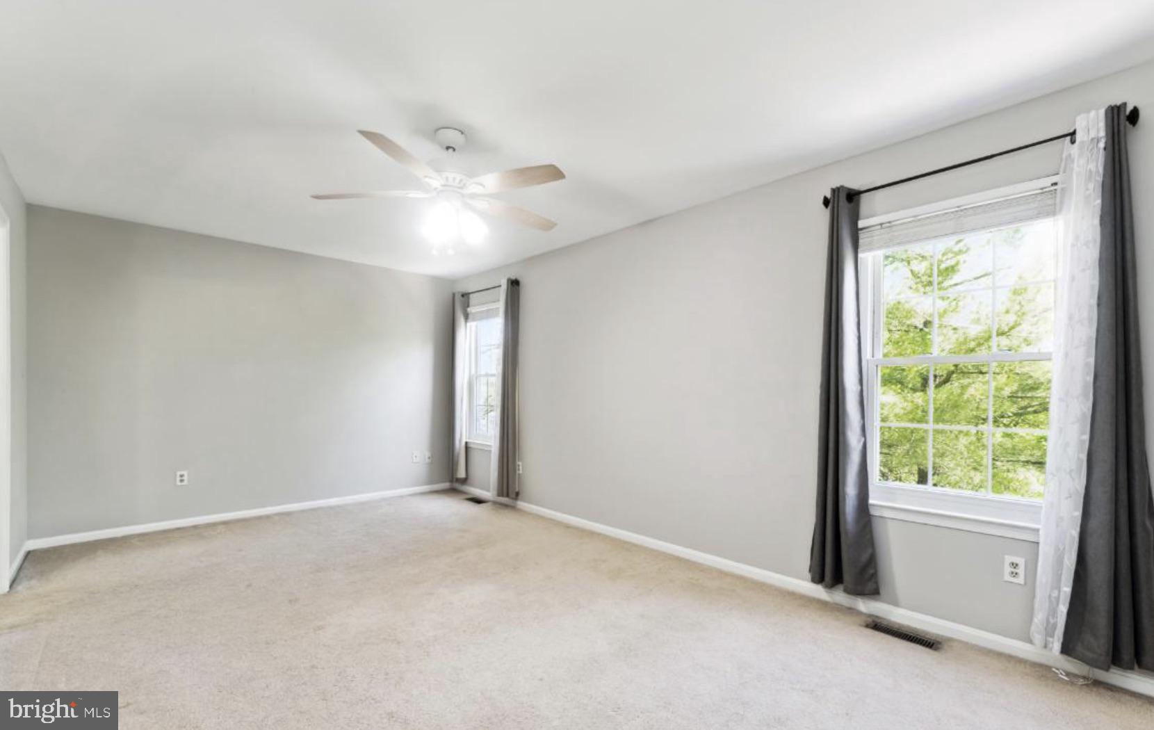 ELLICOTTS CHOICE - Residential Lease