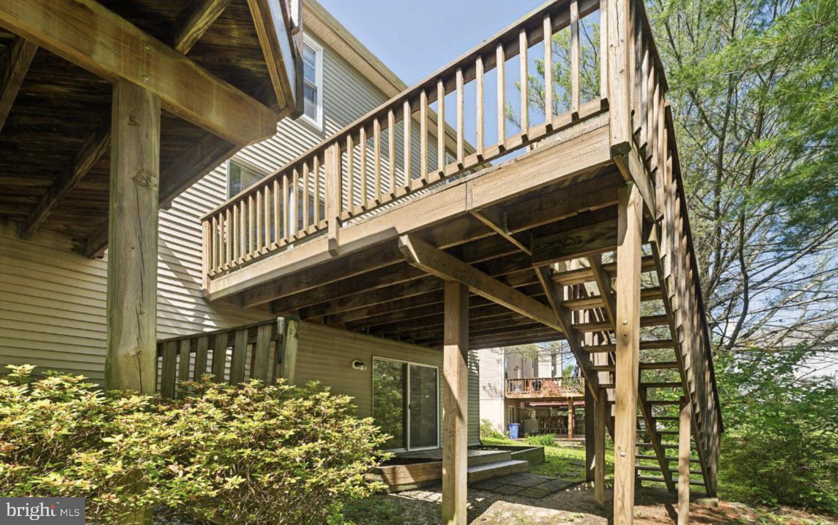 ELLICOTTS CHOICE - Residential Lease