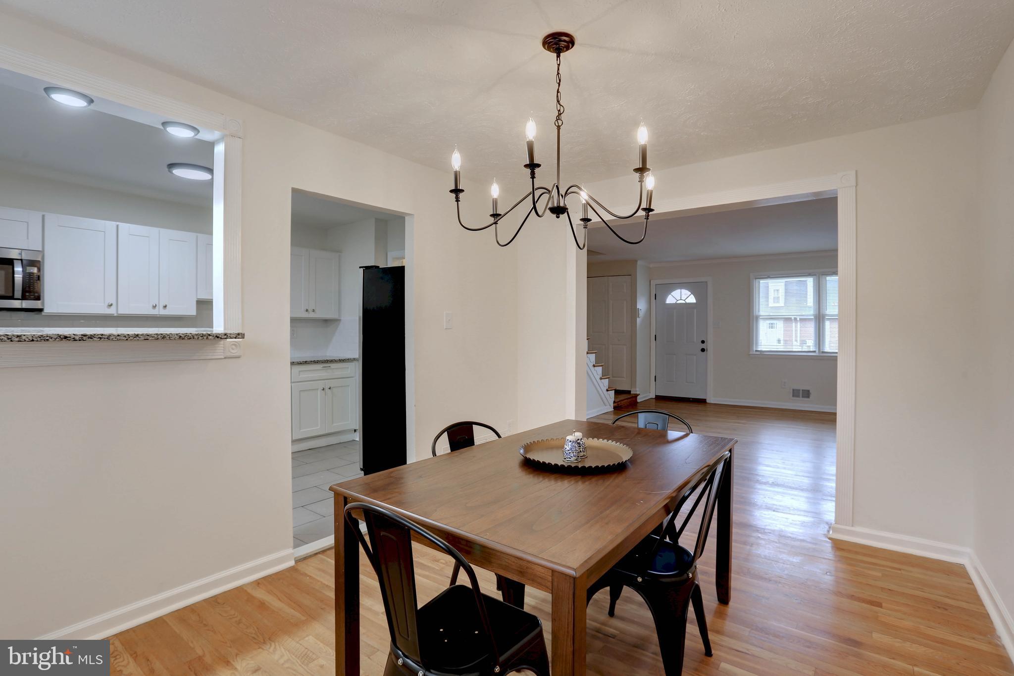 HOLLAND HILL - Residential