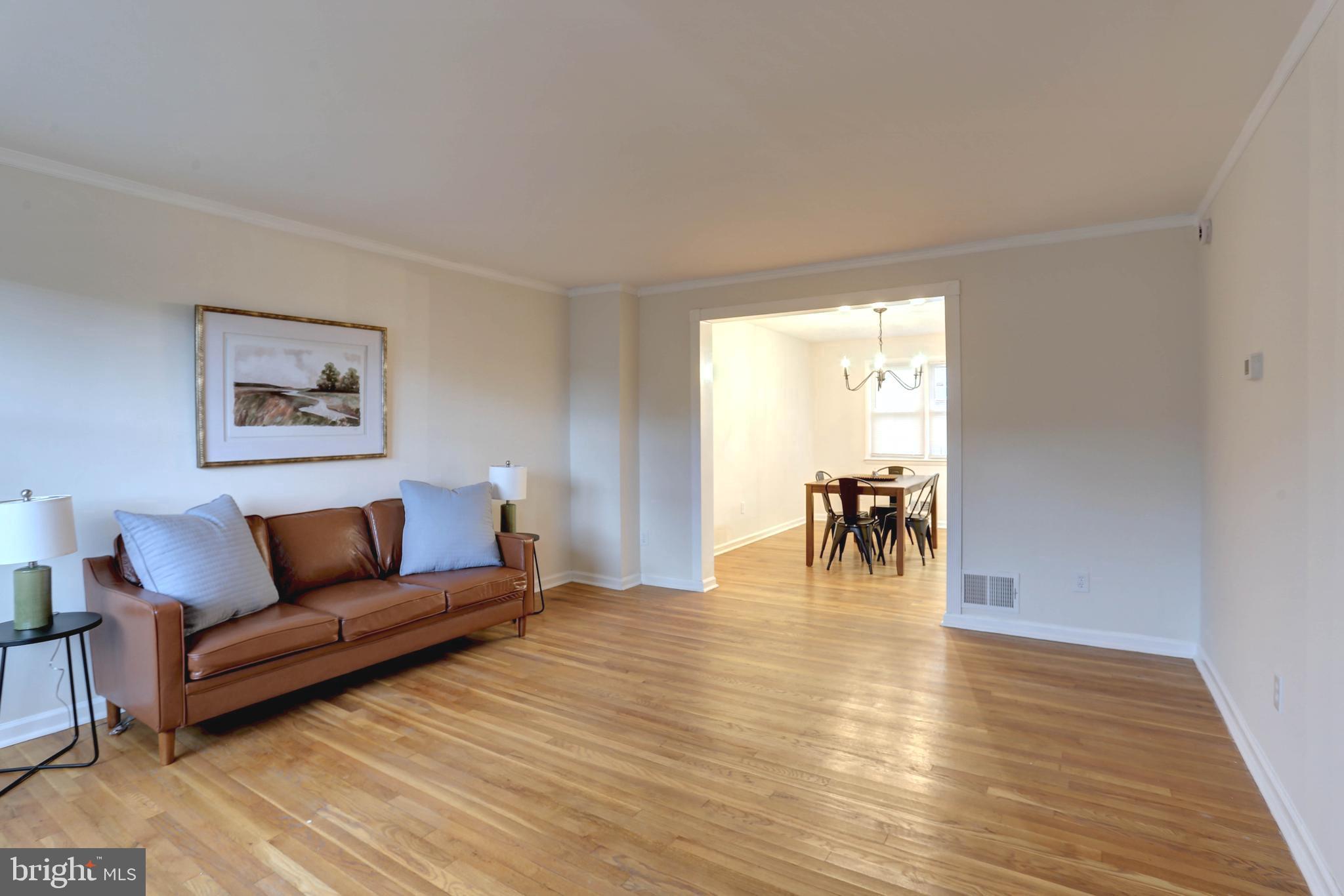 HOLLAND HILL - Residential