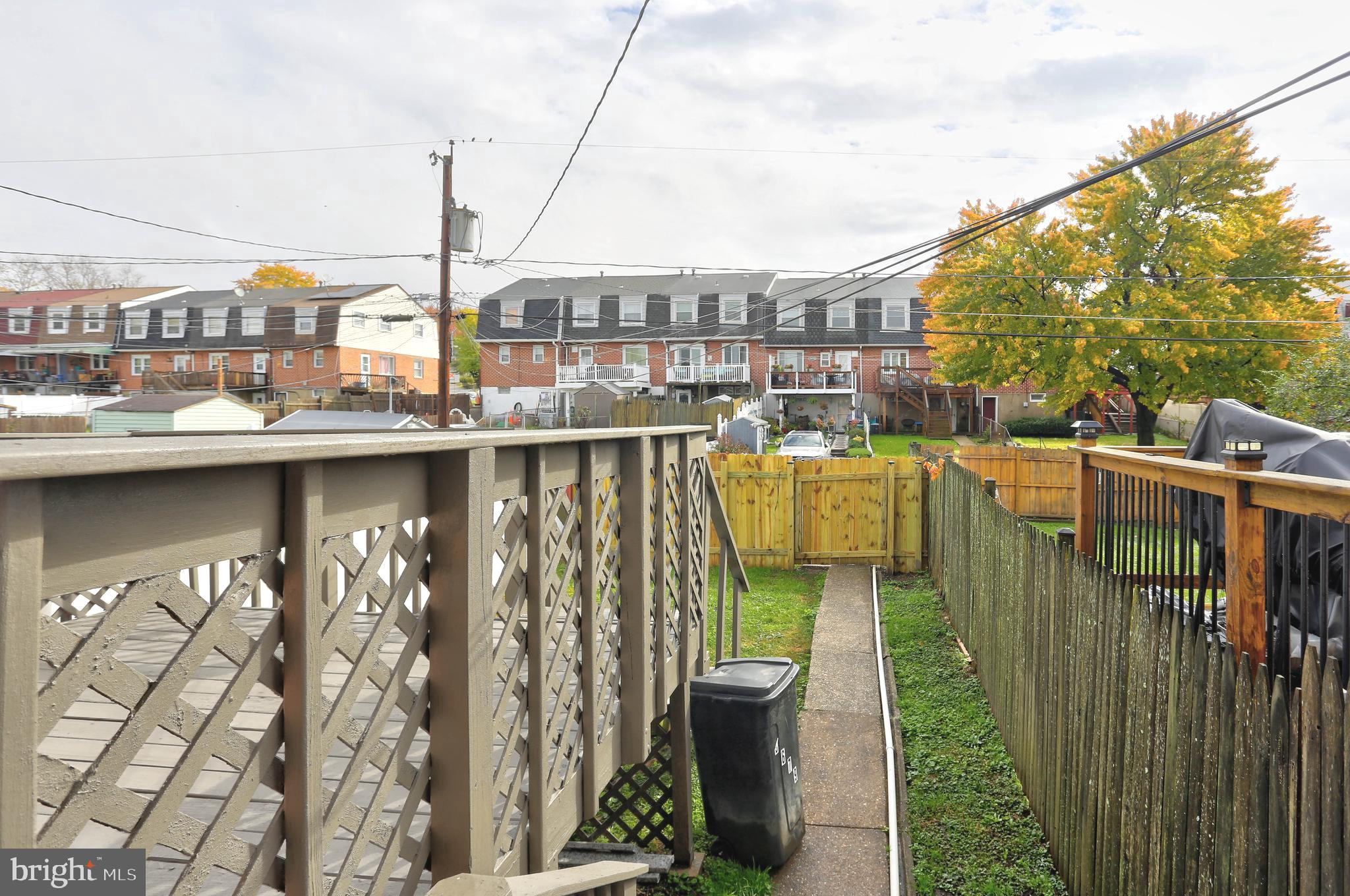 HOLLAND HILL - Residential