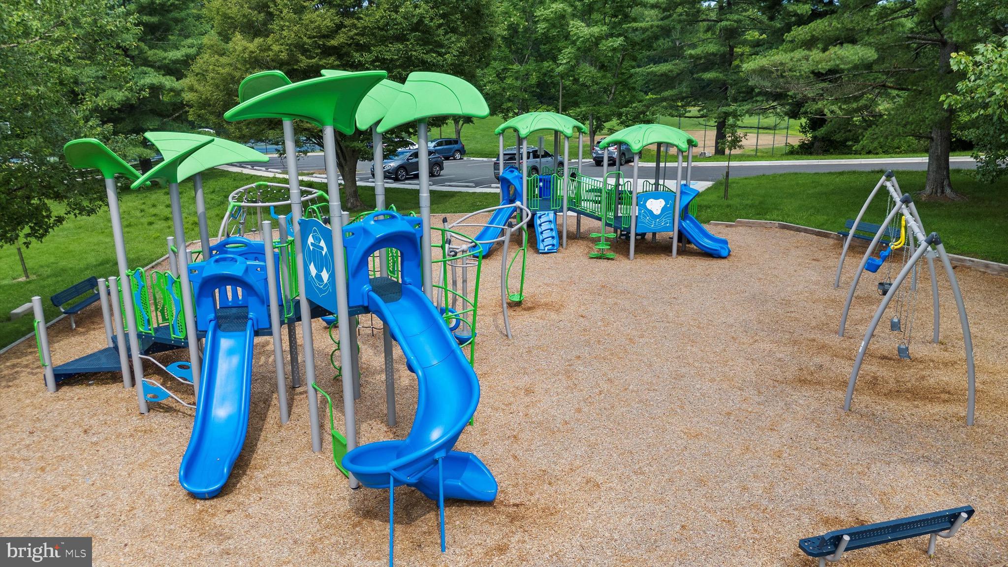 GLEN HILLS - Residential