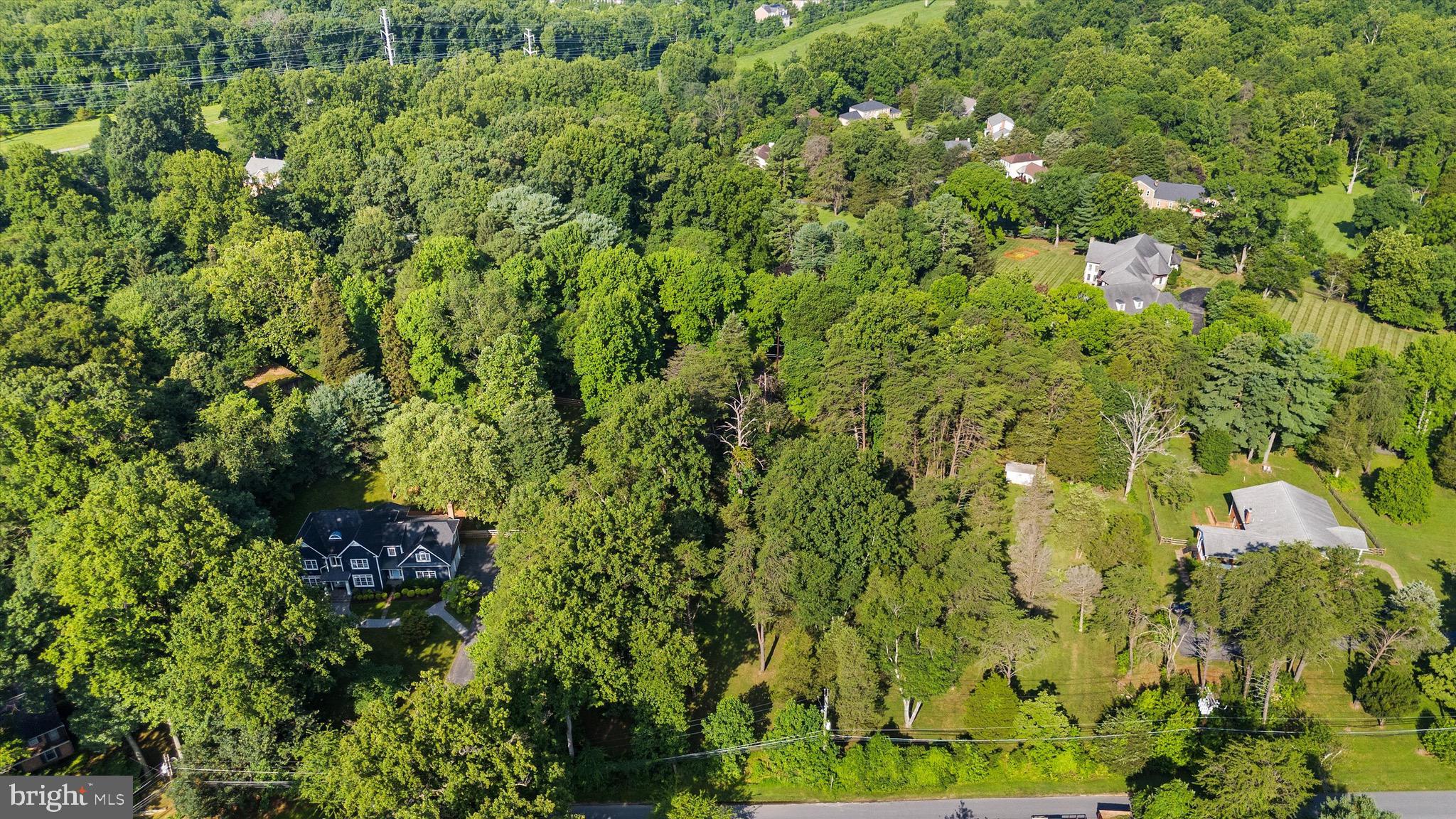 GLEN HILLS - Residential