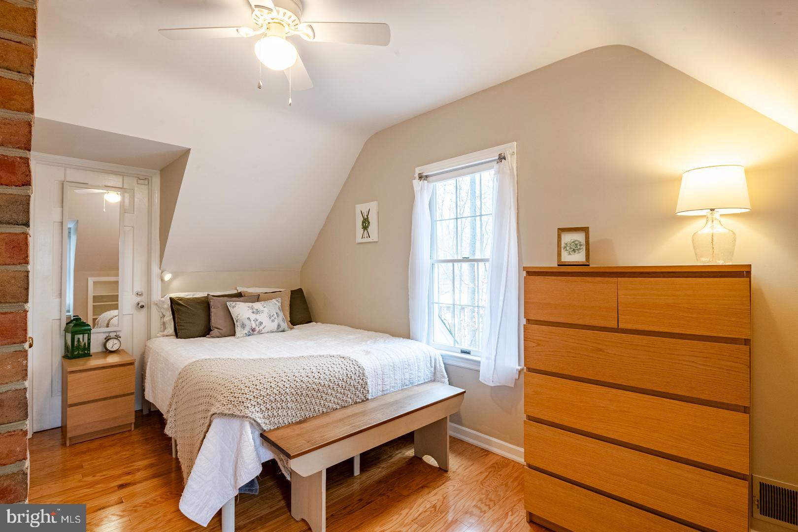 ANGELICA WOODS - Residential