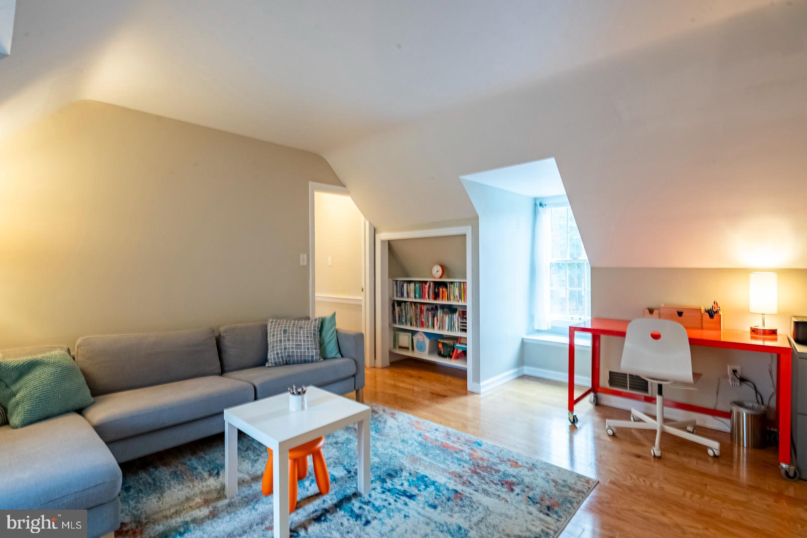 ANGELICA WOODS - Residential