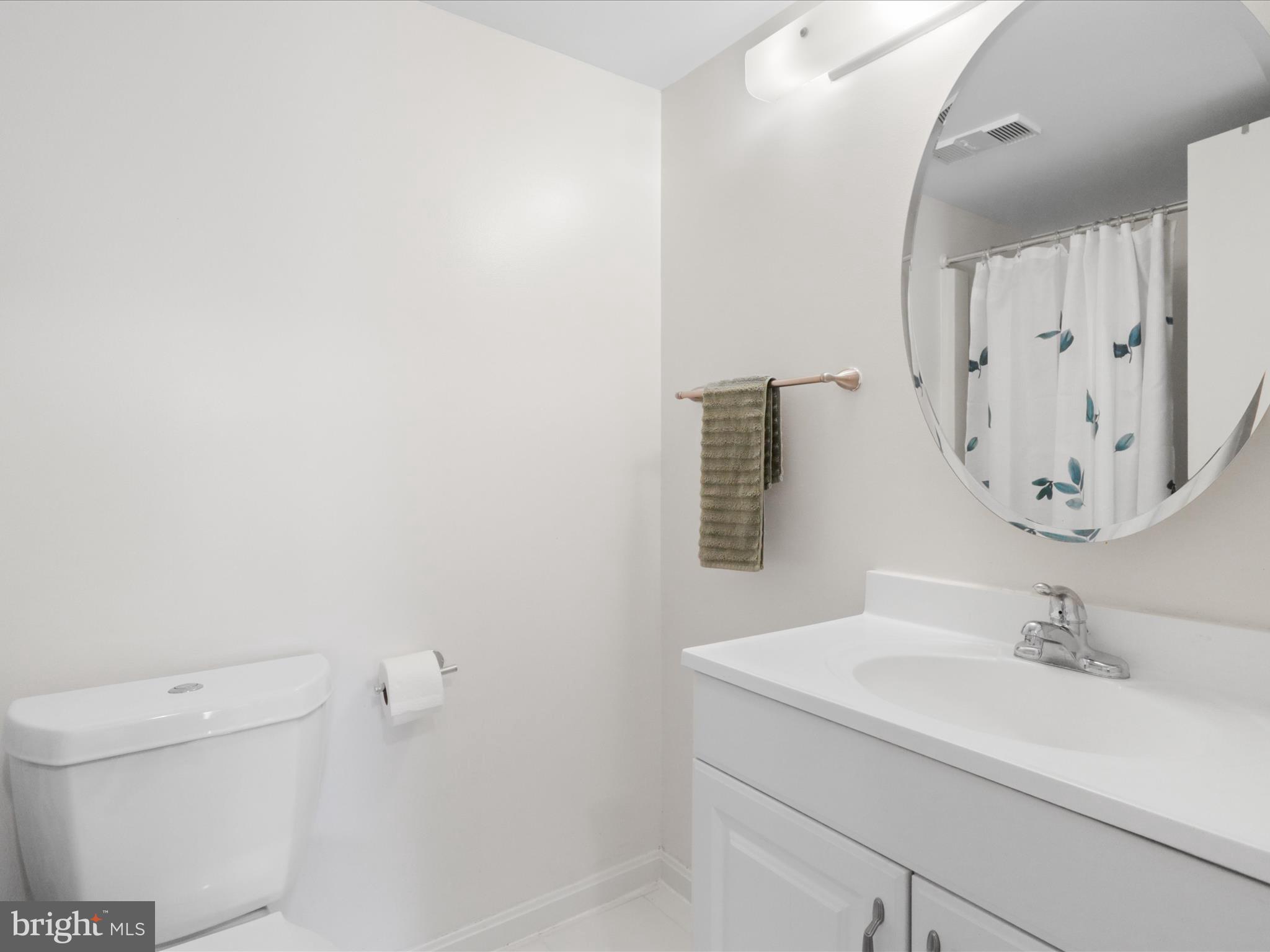 BURKE COVE - Residential Lease