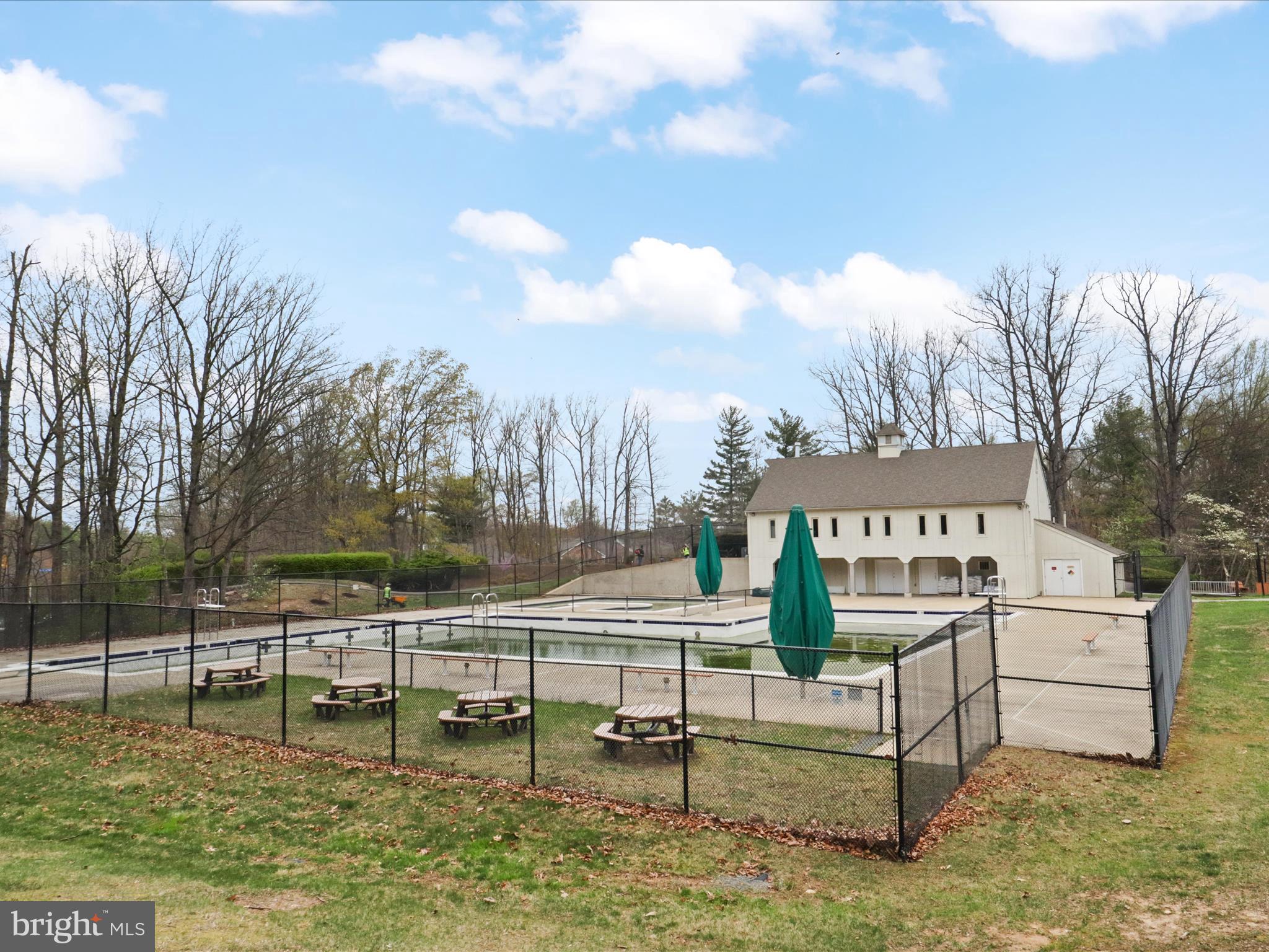 BURKE COVE - Residential Lease