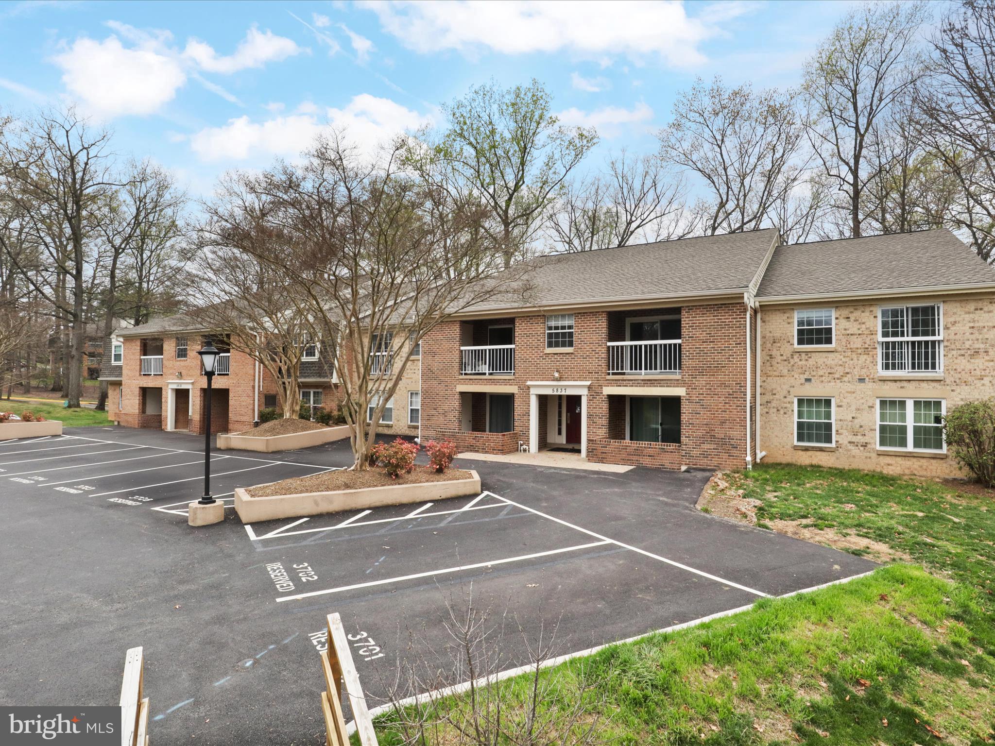 BURKE COVE - Residential Lease