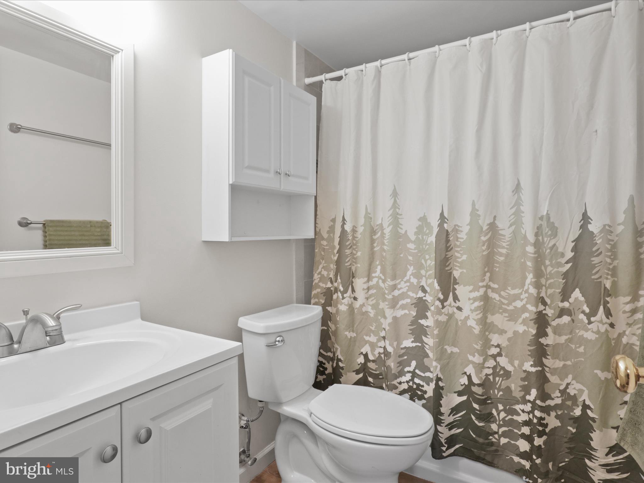 BURKE COVE - Residential Lease