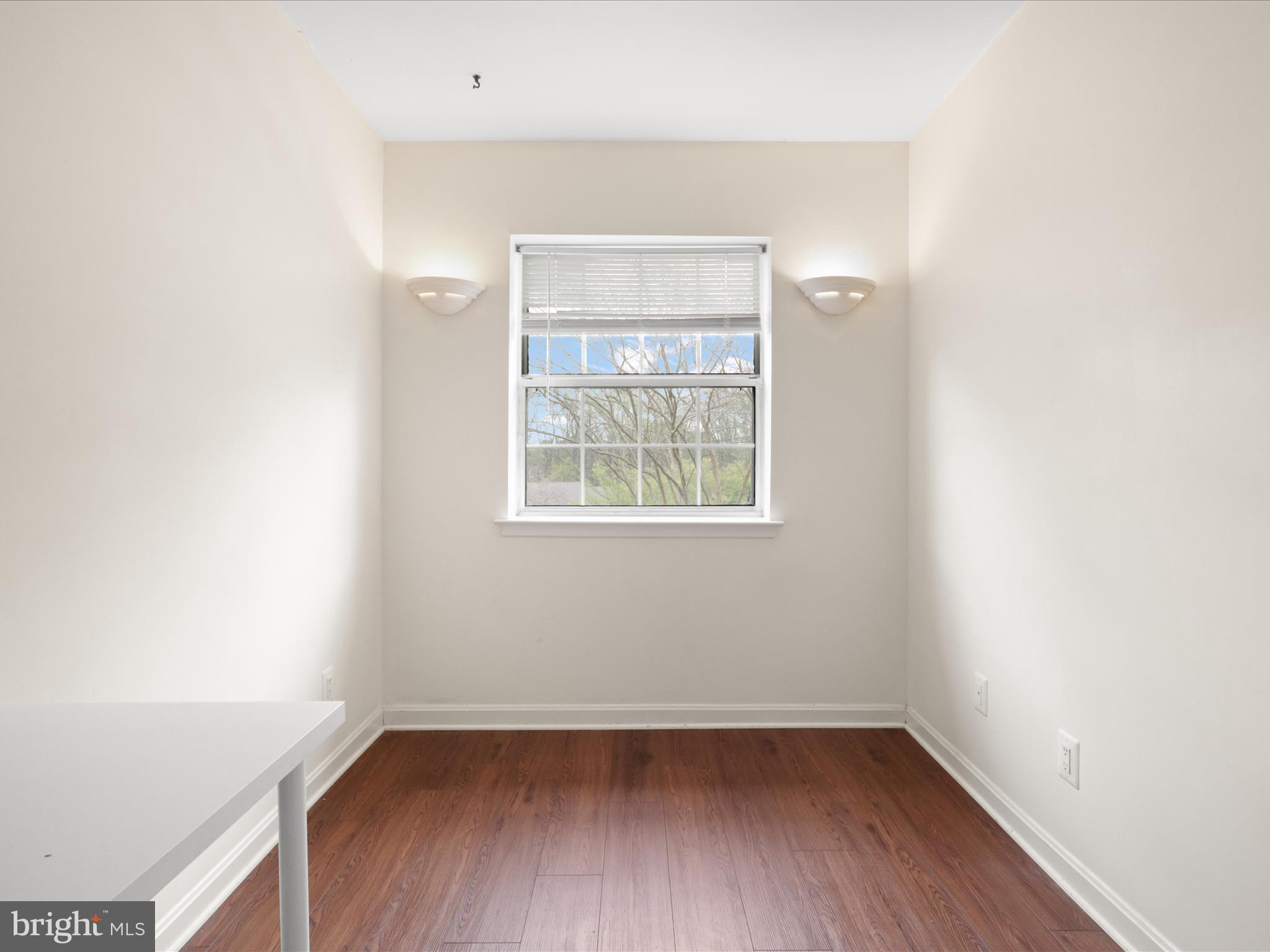 BURKE COVE - Residential Lease