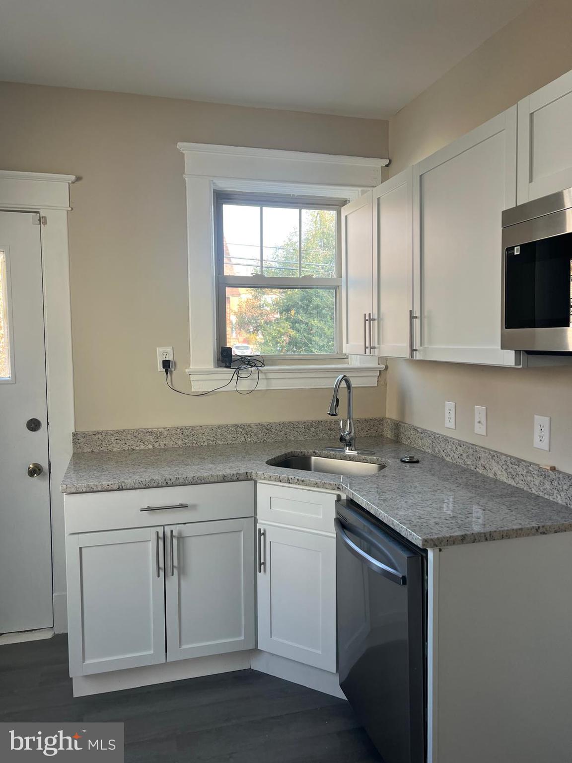 HAMILTON - Residential