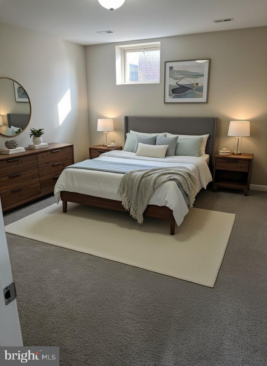 HAMILTON - Residential