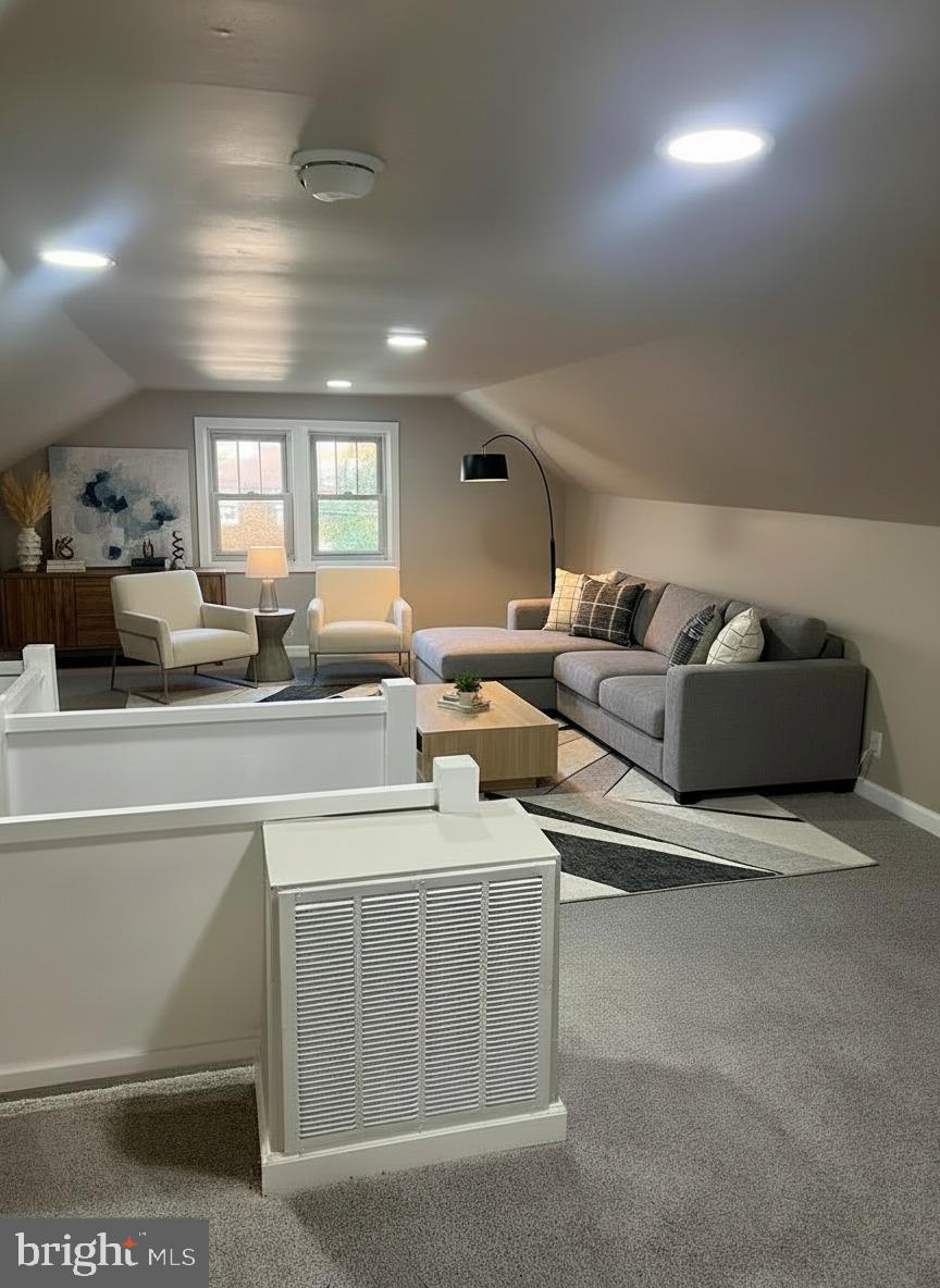 HAMILTON - Residential