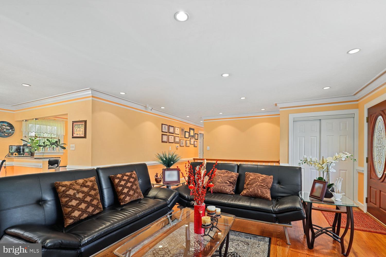 RAVENSWORTH - Residential