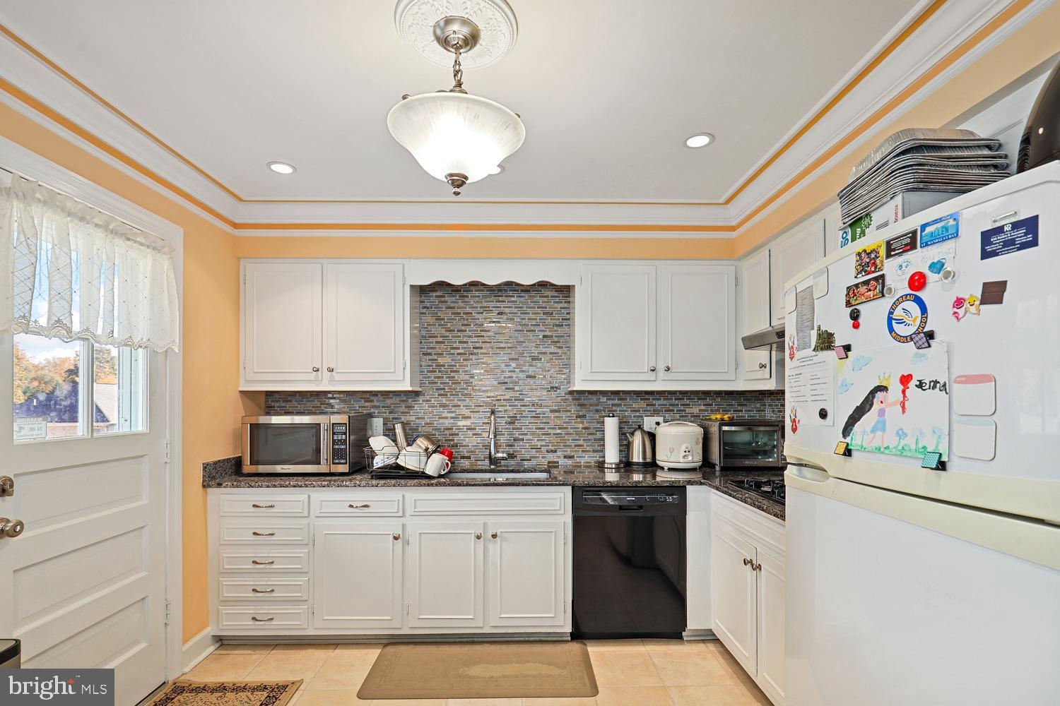 RAVENSWORTH - Residential