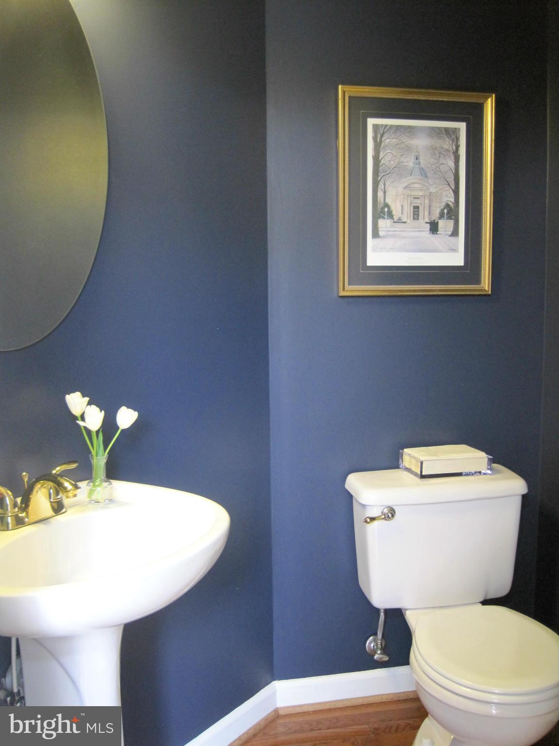 WAVERLY WOODS - Residential