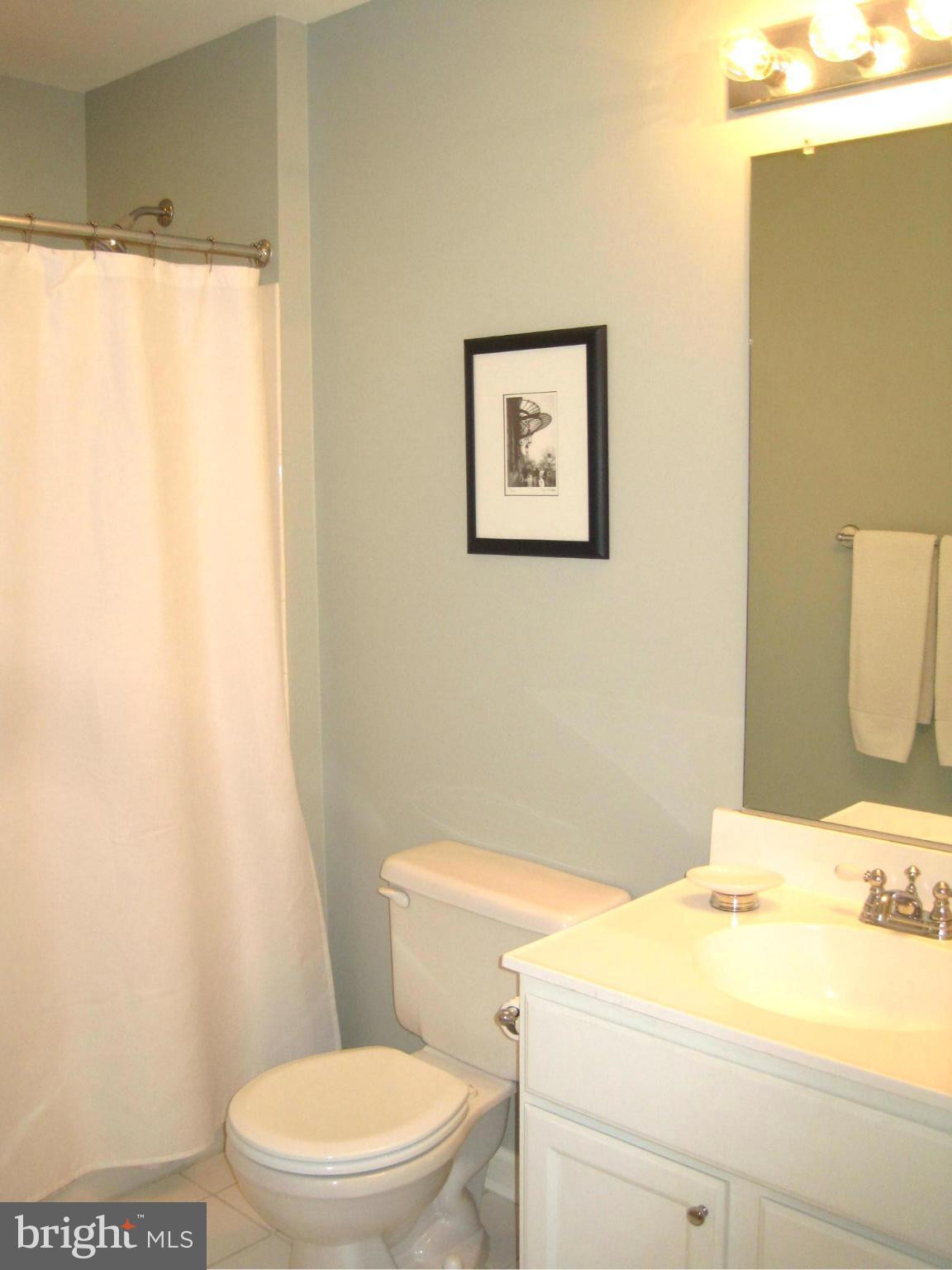 WAVERLY WOODS - Residential